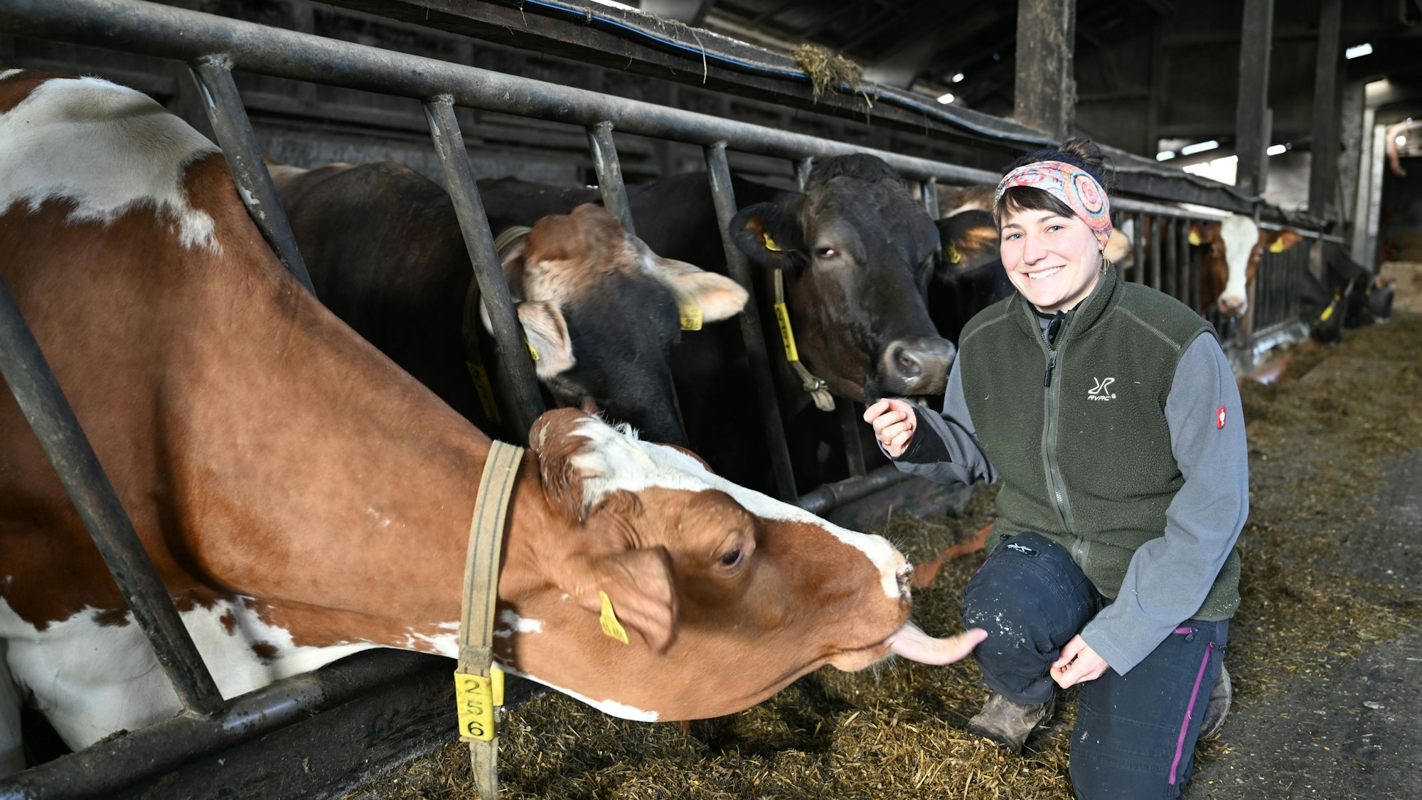 Leonie Spicher hat auf dem Biohof Spicher in Lindlar eine Kinder-Akademie eingerichtet und bietet Kurse und Events für Kinder und Familien an.