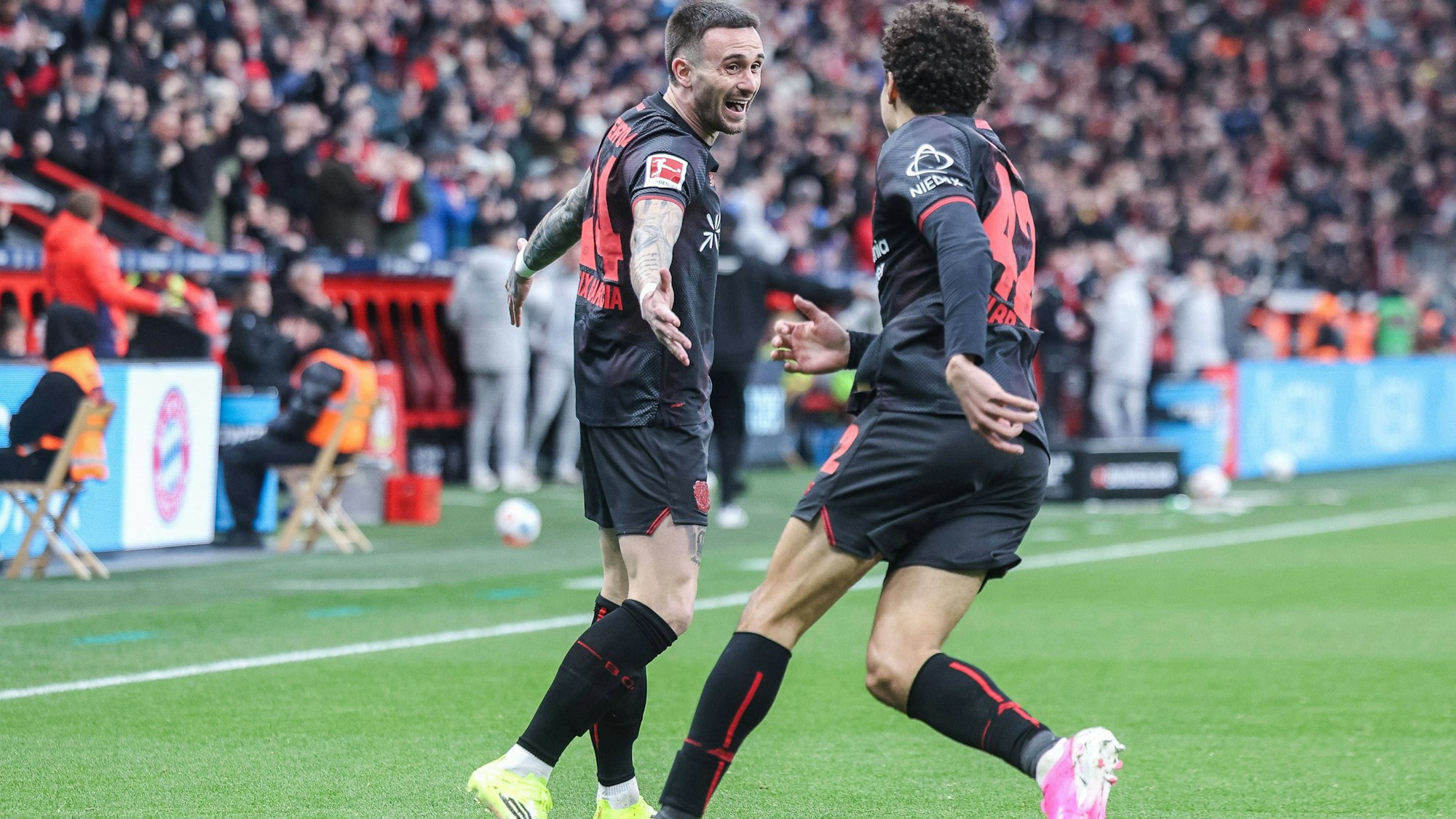 Frühe Freude: Das 1:0 von Aleix Garcia reichte Bayer Leverkusen trotz doppelter Überzahl nicht zum Sieg gegen Bayern München.