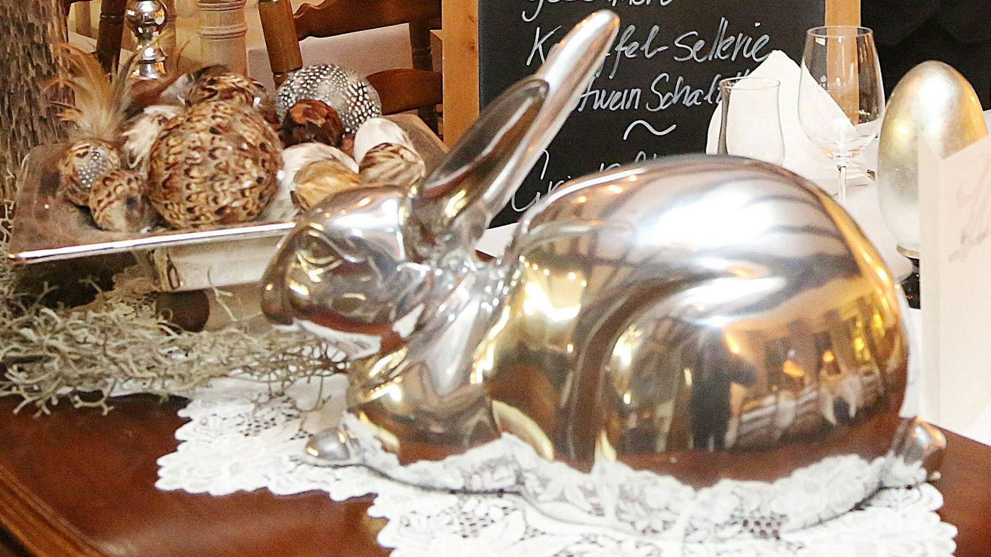 Das Osterfest bietet sich für einen genussvollen Besuch im Restaurant an. In der Region gibt es zahlreiche feine Adressen.