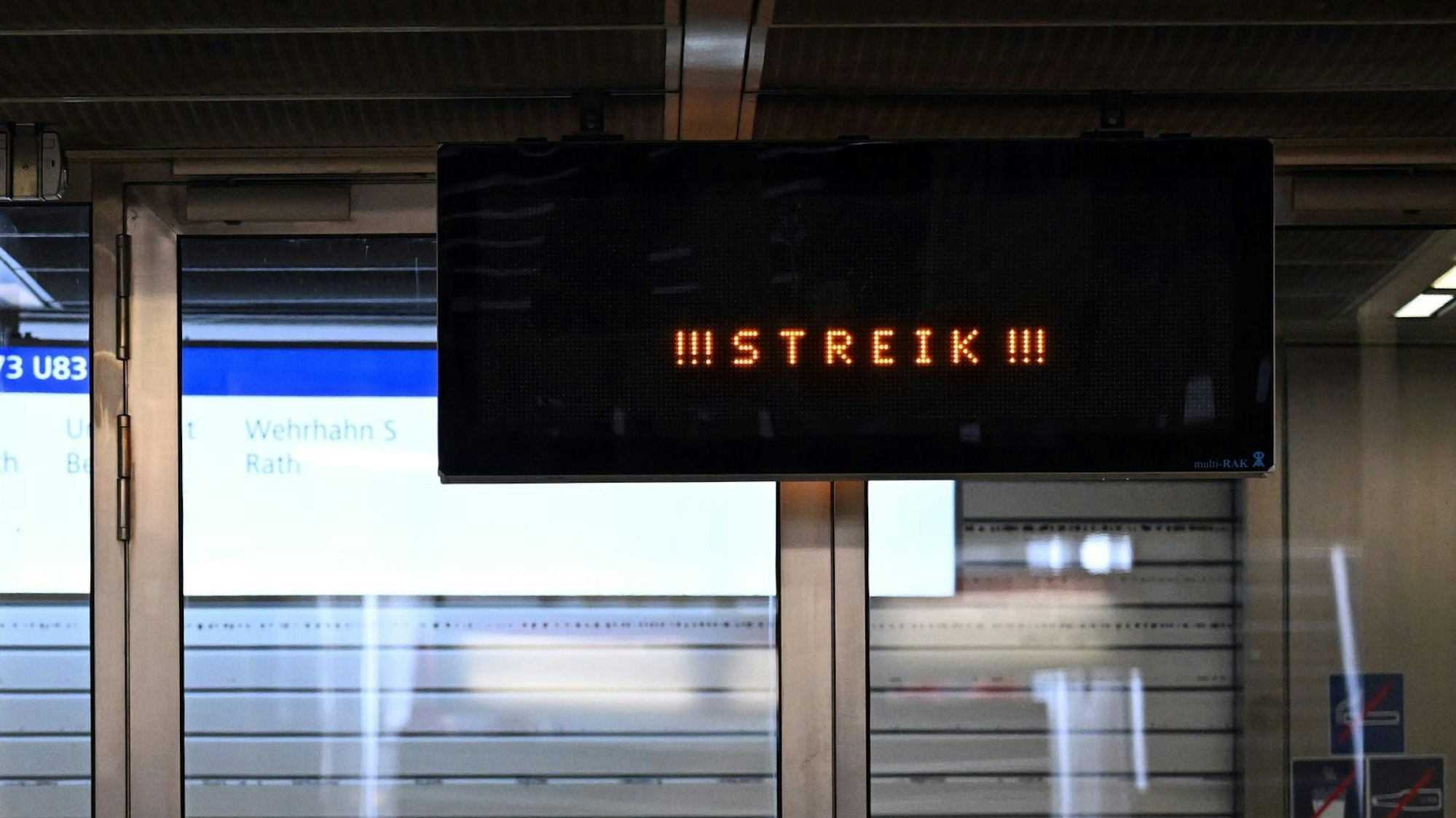 Verdi hat zu großangelegten Warnstreiks in kommunalen Nahverkehrsbetrieben in NRW aufgerufen. (Symbolbild)