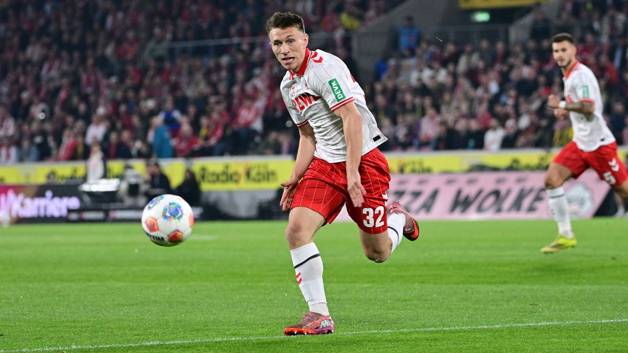 Kristoffer Lund spielt beim 1.FC Köln auf der defensiven linken Seite.