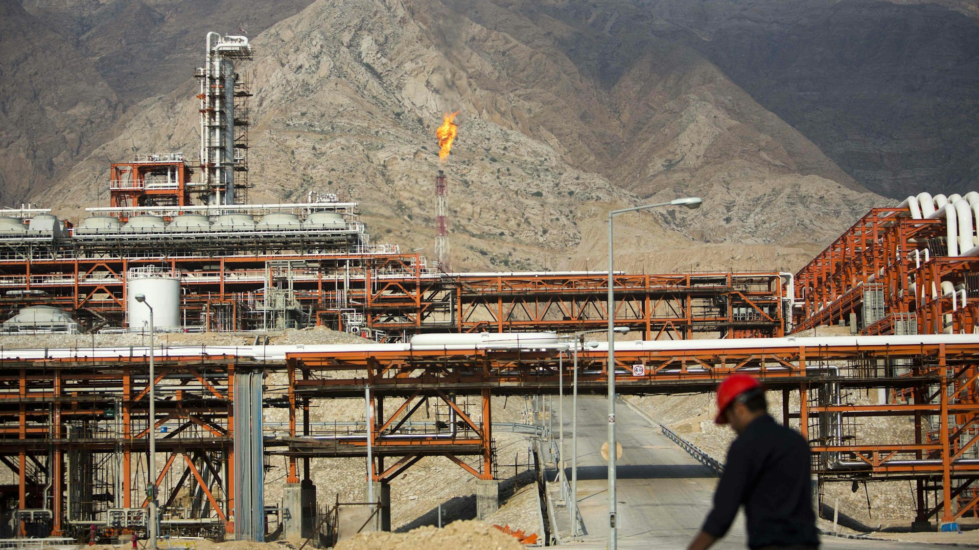 „South-Pars“ ist das weltweit größte Gasfeld. Berichten zufolge hat Israel dort nun Anlagen angegriffen. (Archivbild)