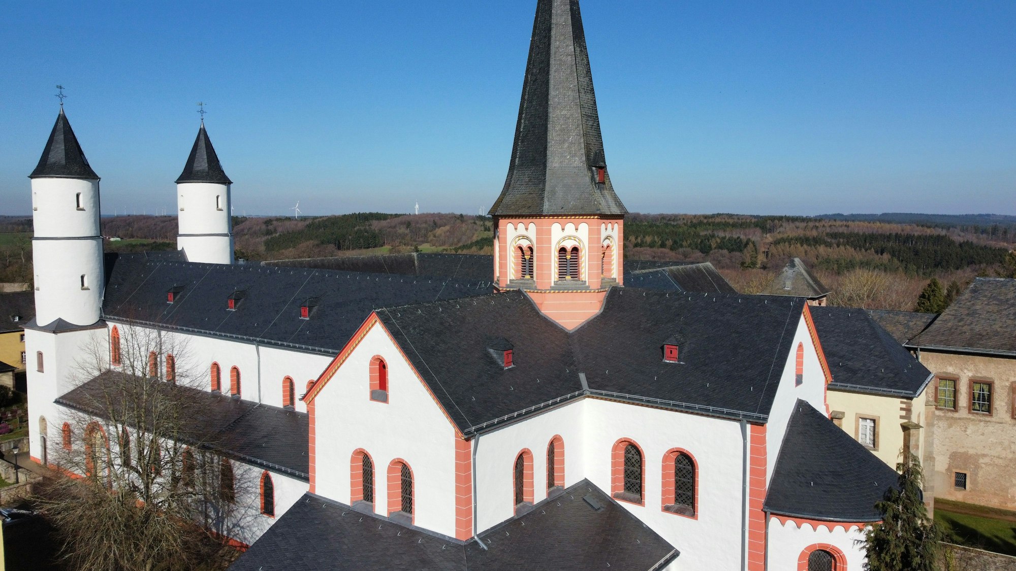 Ein Blick auf das Kloster Steinfeld.