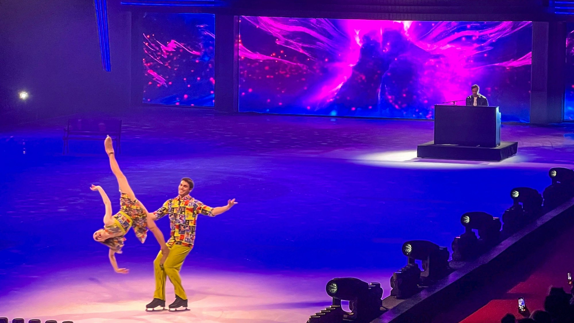 Die neue „Holiday on Ice“-Show in der Lanxess Arena.