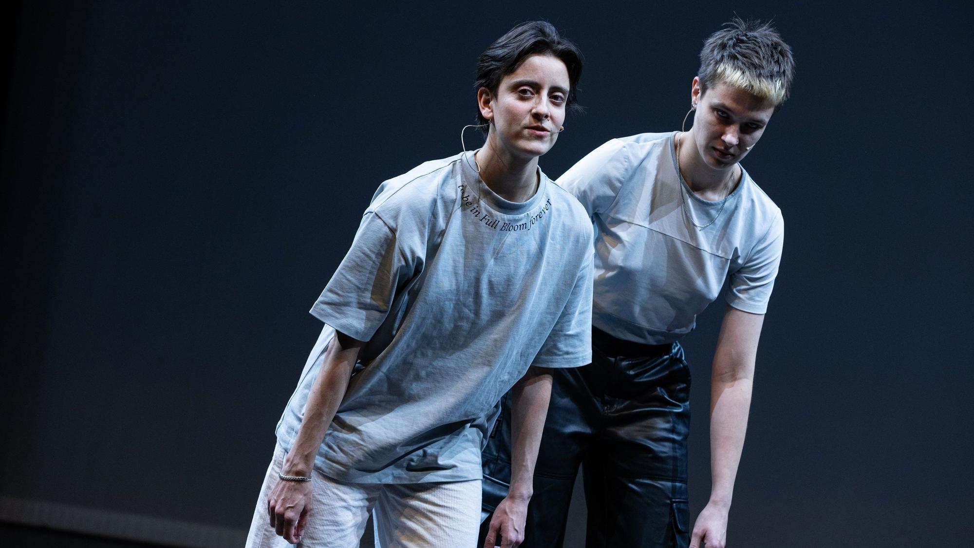 Anne-Lene Nöldner (l.) und Diana Treder in „A Change is as Good as a Rest“.