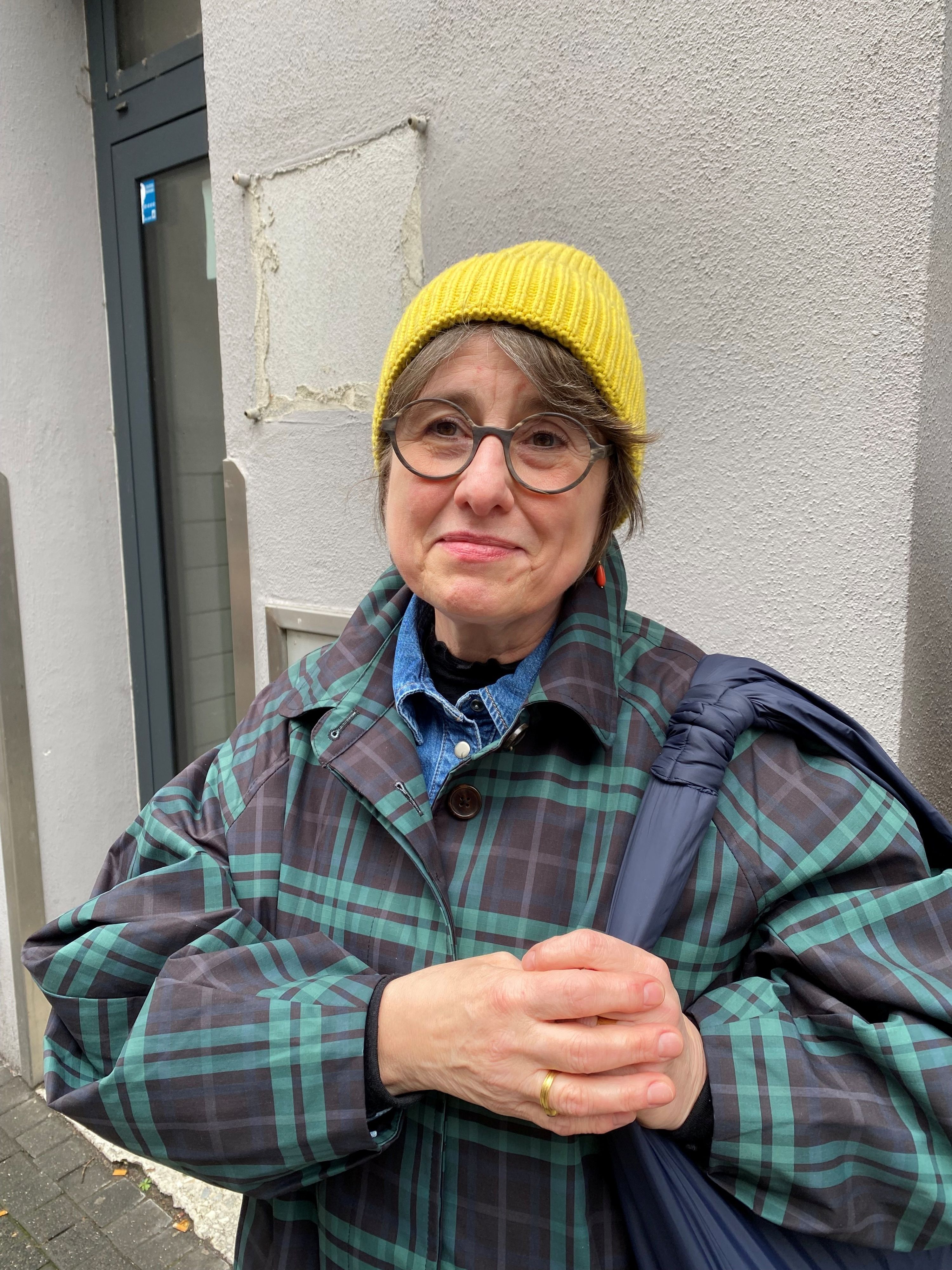 Pernille Rohwer, 67 sieht das Problem im Machtgefälle von Mann und Frau.