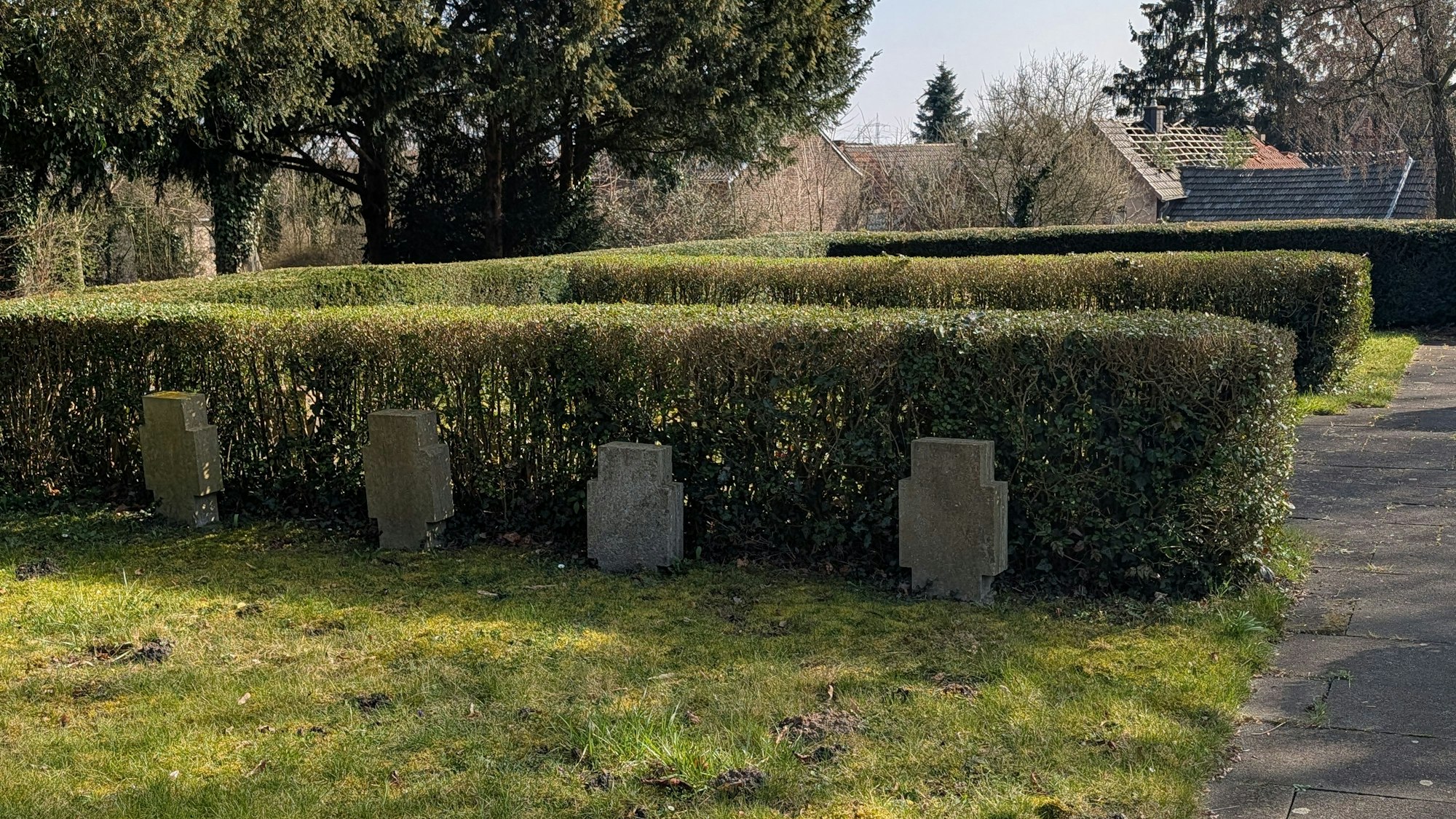 Das Bild zeigt den Alten Friedhof.
