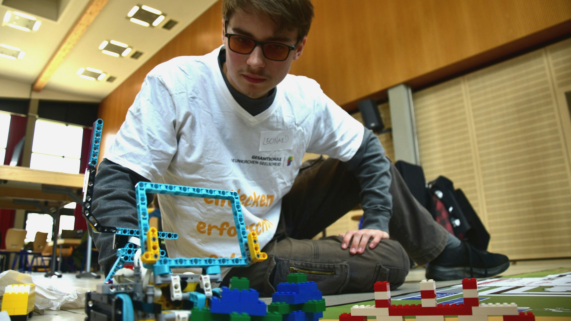 Leonard von der Gesamtschule Neunkirchen-Seelscheid hofft darauf, dass alles klappt.