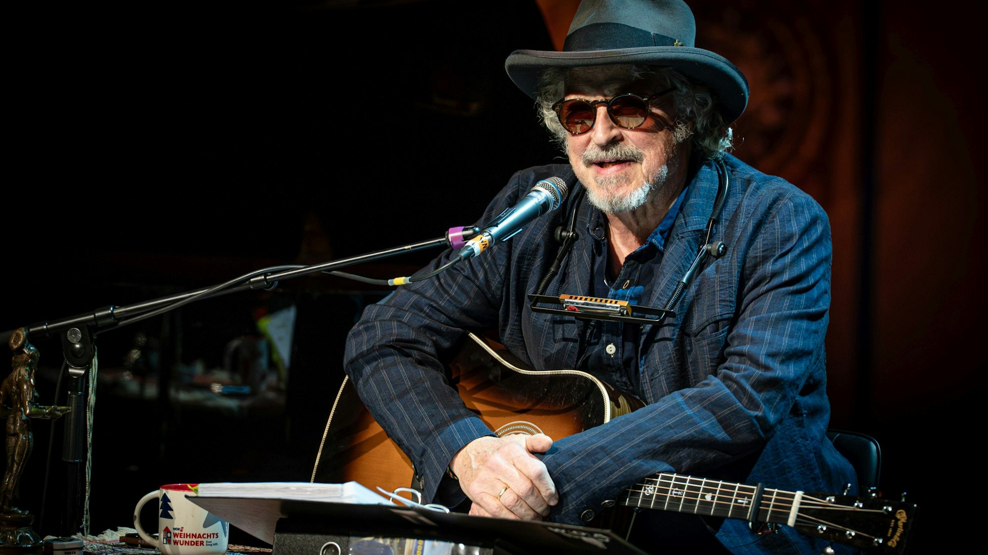 Wolfgang Niedecken beim Auftritt in der Philharmonie