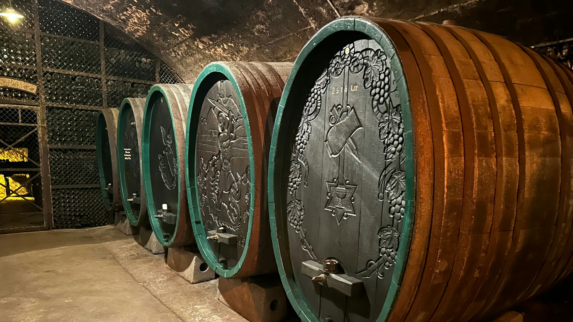 Im historischen Keller des Weingutes Broel in Rhöndorf wurden am Nikolaustag des Jahres 1947 die Weichen für Adenauers Kanzlerschaft gestellt.