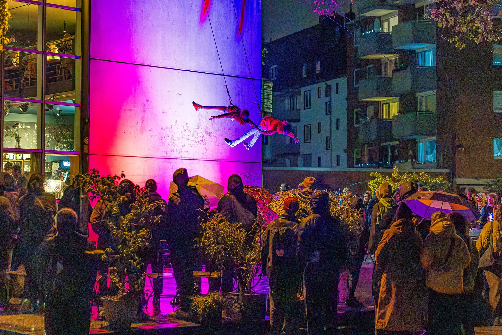 Eine Szene der 14. Mülheimer Nacht 2025, fotografiert von Murad Ghanaimy.