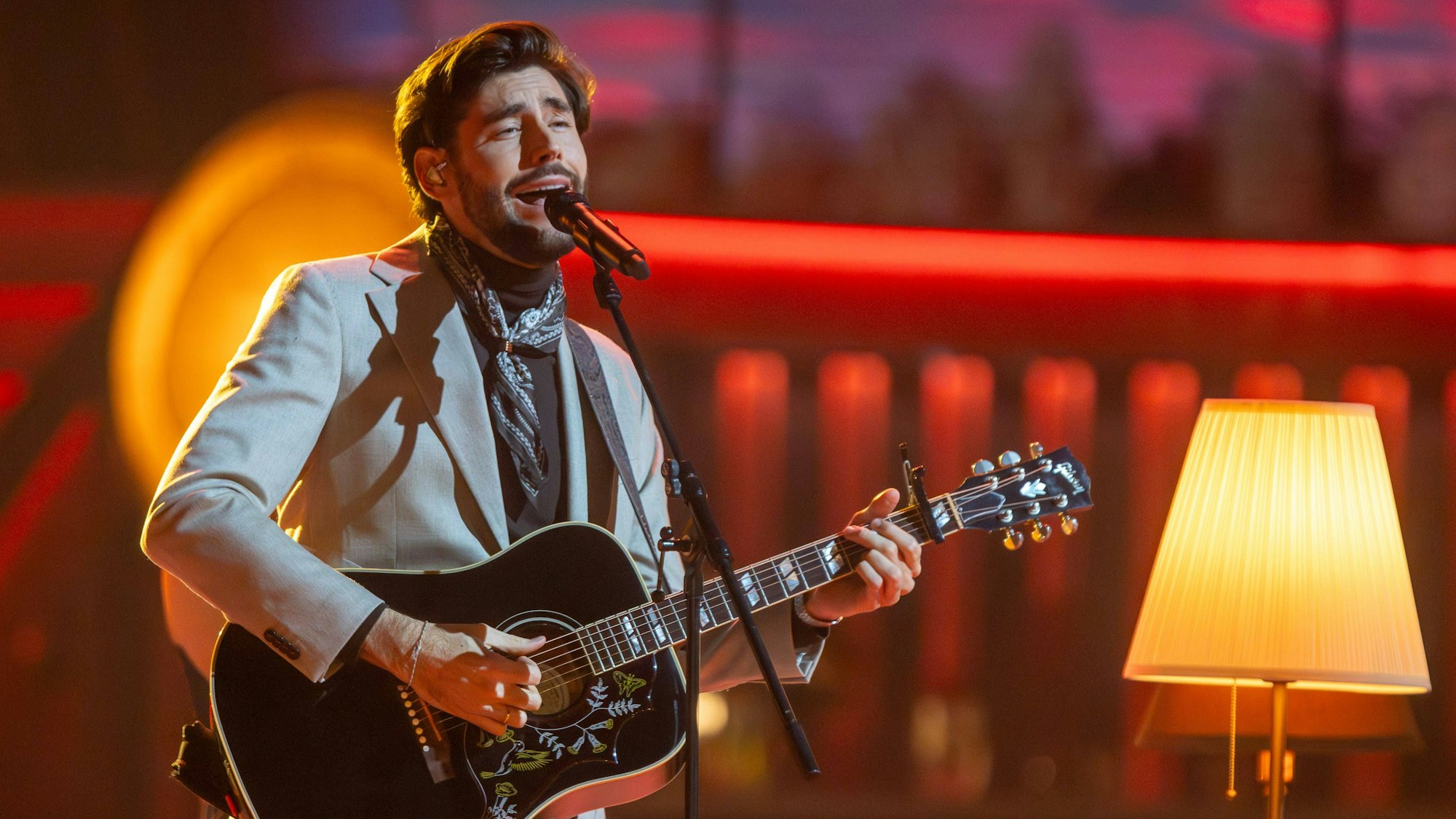 Alvaro Soler bei der „Giovanni-Zarrella-Show“ im ZDF im November 2025