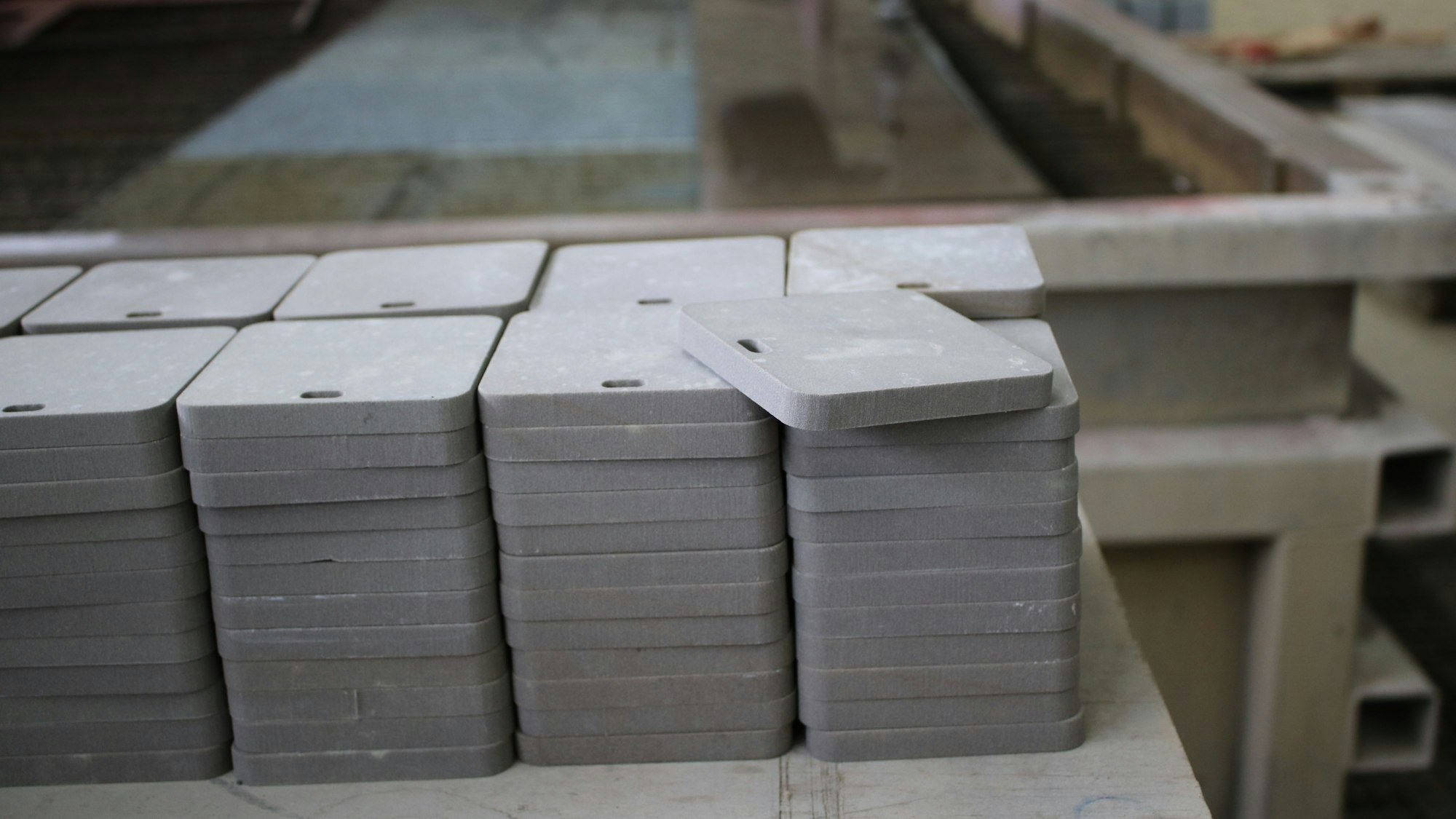 Medaillen-Rohlinge aus Stein.