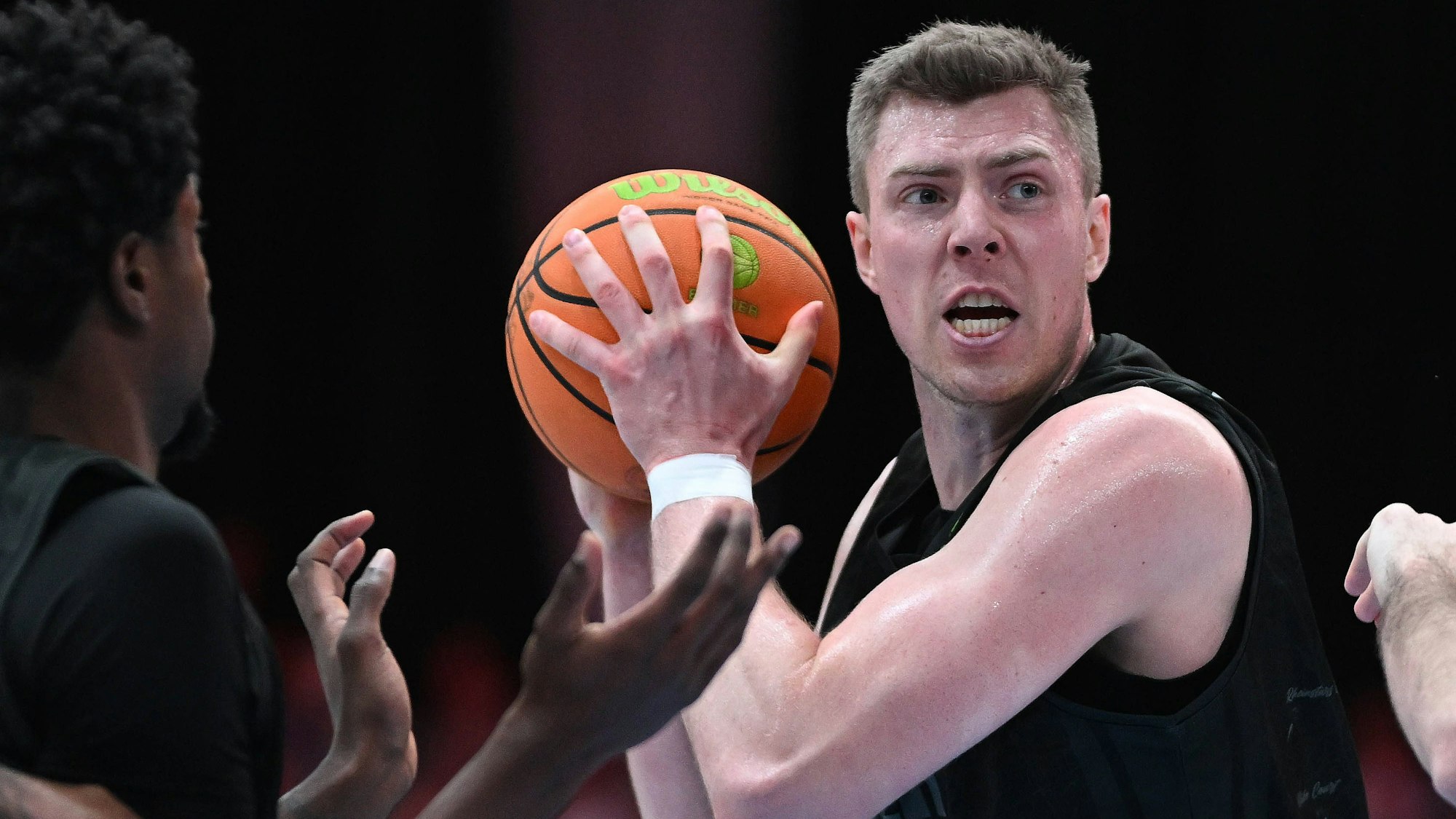 08.03.2026, xophax, Köln , Cologne , Motorworld Basketball Pro A. Rheinstars gegen VFL Bochum Björn Rohwer Rheinstars Köln *** 08 03 2026, xophax, Köln , Cologne , Motorworld Basketball Pro A Rheinstars vs VFL Bochum Björn Rohwer Rheinstars Köln