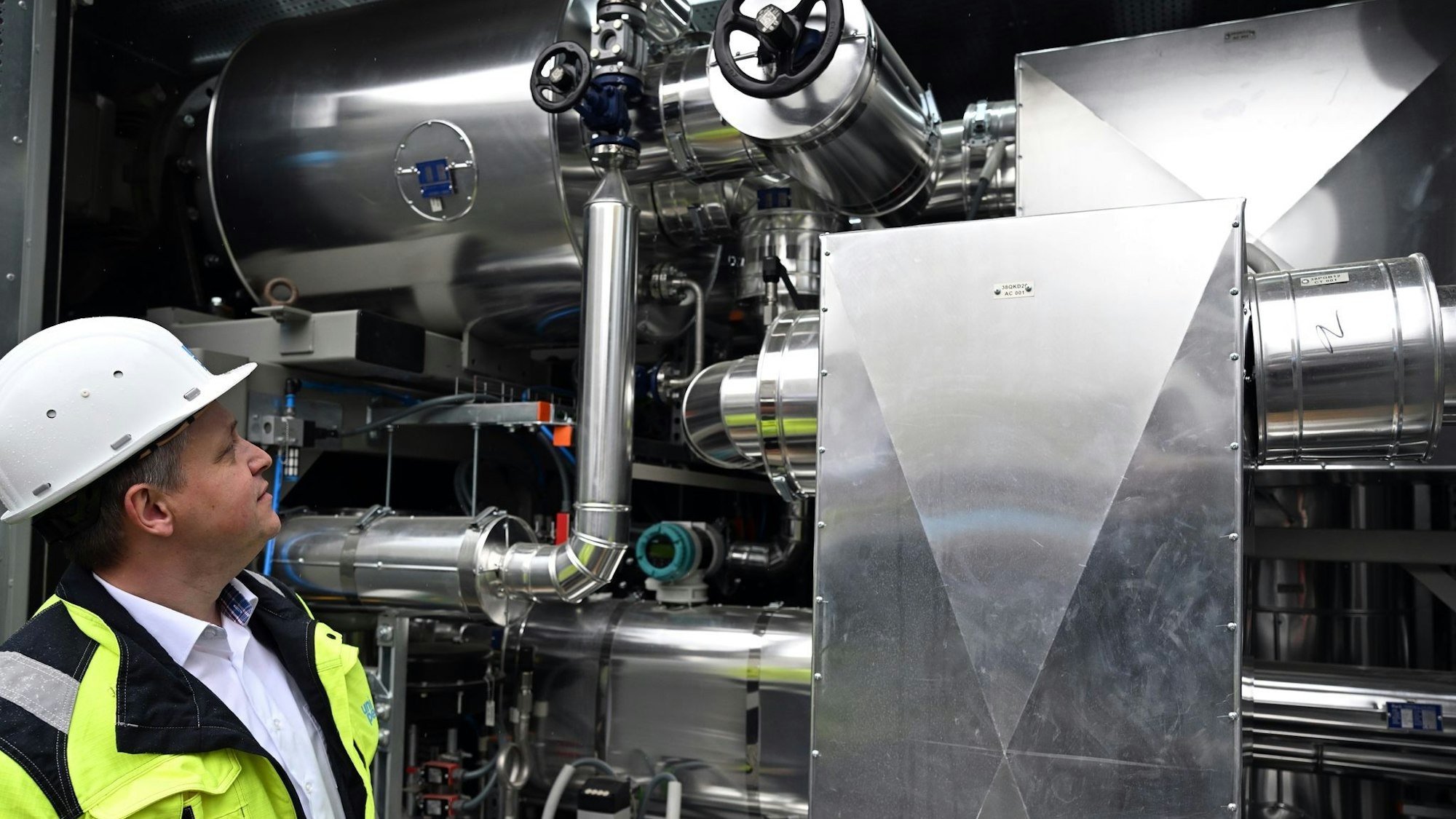 Inbetriebnahme einer Hochtemperatur-Wärmepumpe