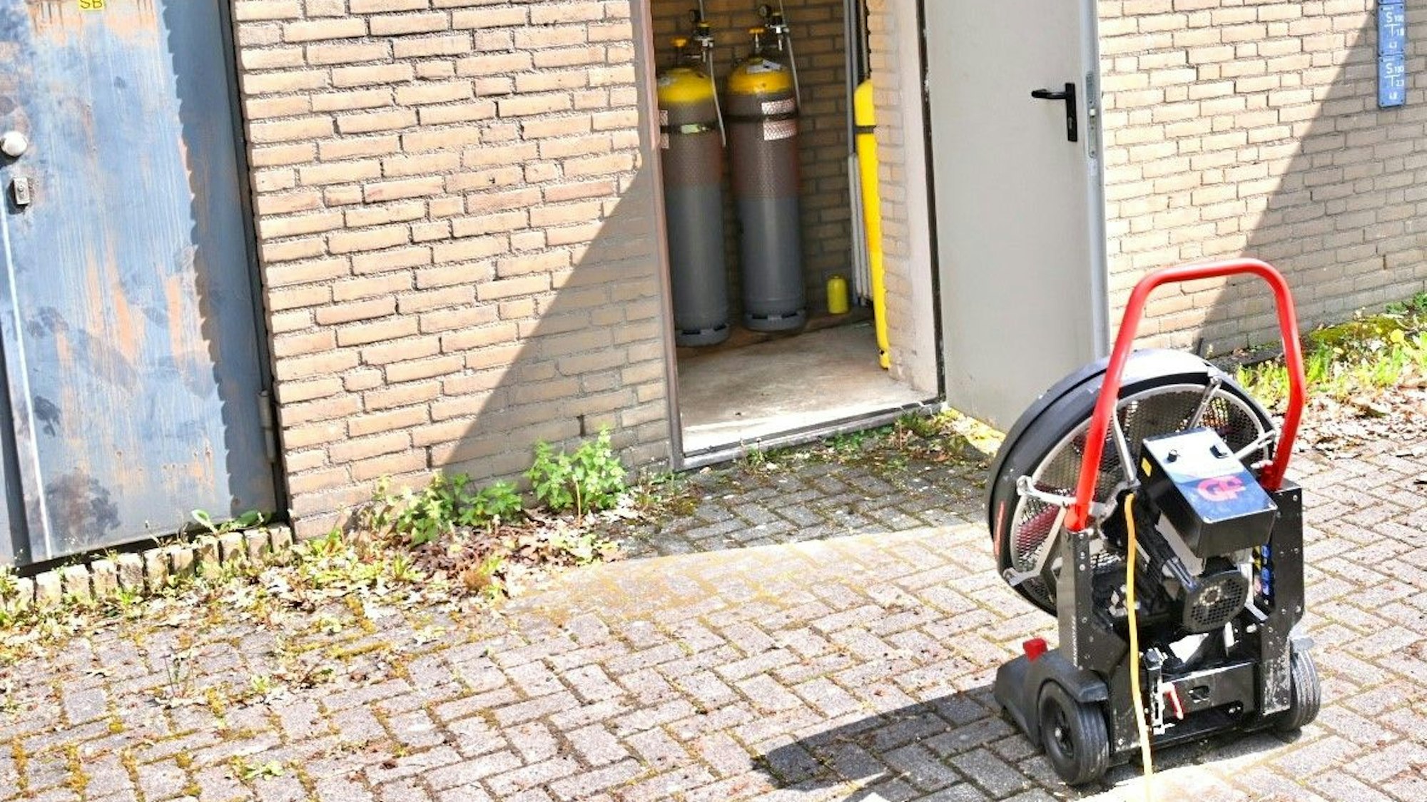 Das Lindlarer Hallenbad wurde gründlich gelüftet.