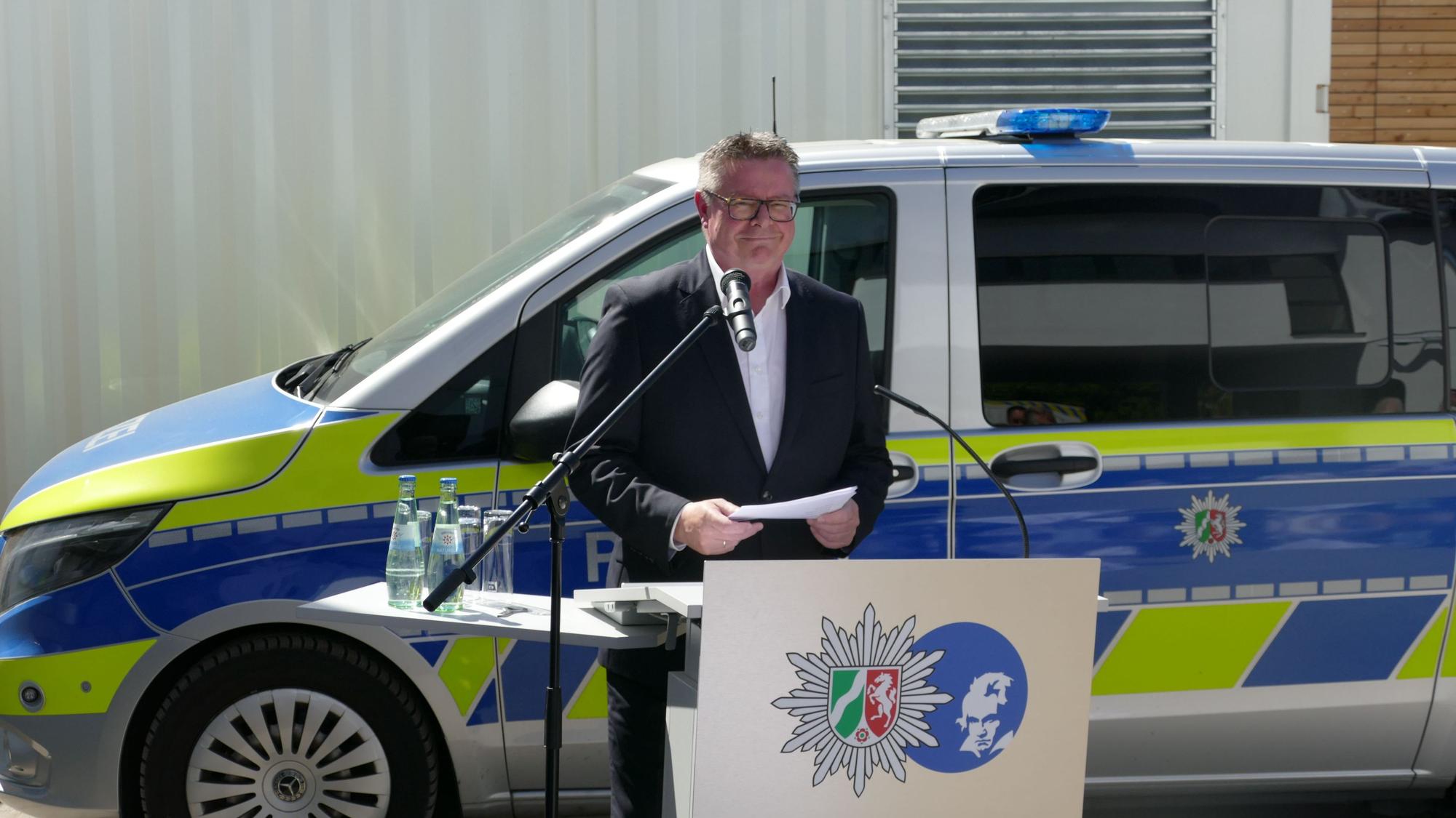 Bonns Polizeipräsident Frank Hover ist auch für den linksrheinischen Rhein-Sieg-Kreis zuständig.