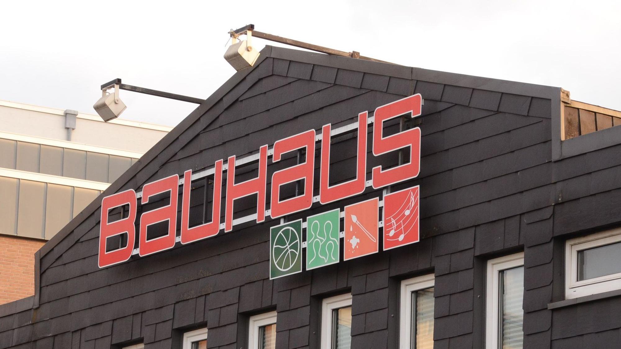 Zuschüsse für einige freie Träger in Troisdorf werden auf dem Niveau von 2025 gedeckelt.
Das gilt auch für das Jugendzentrum Bauhaus in der Innenstadt