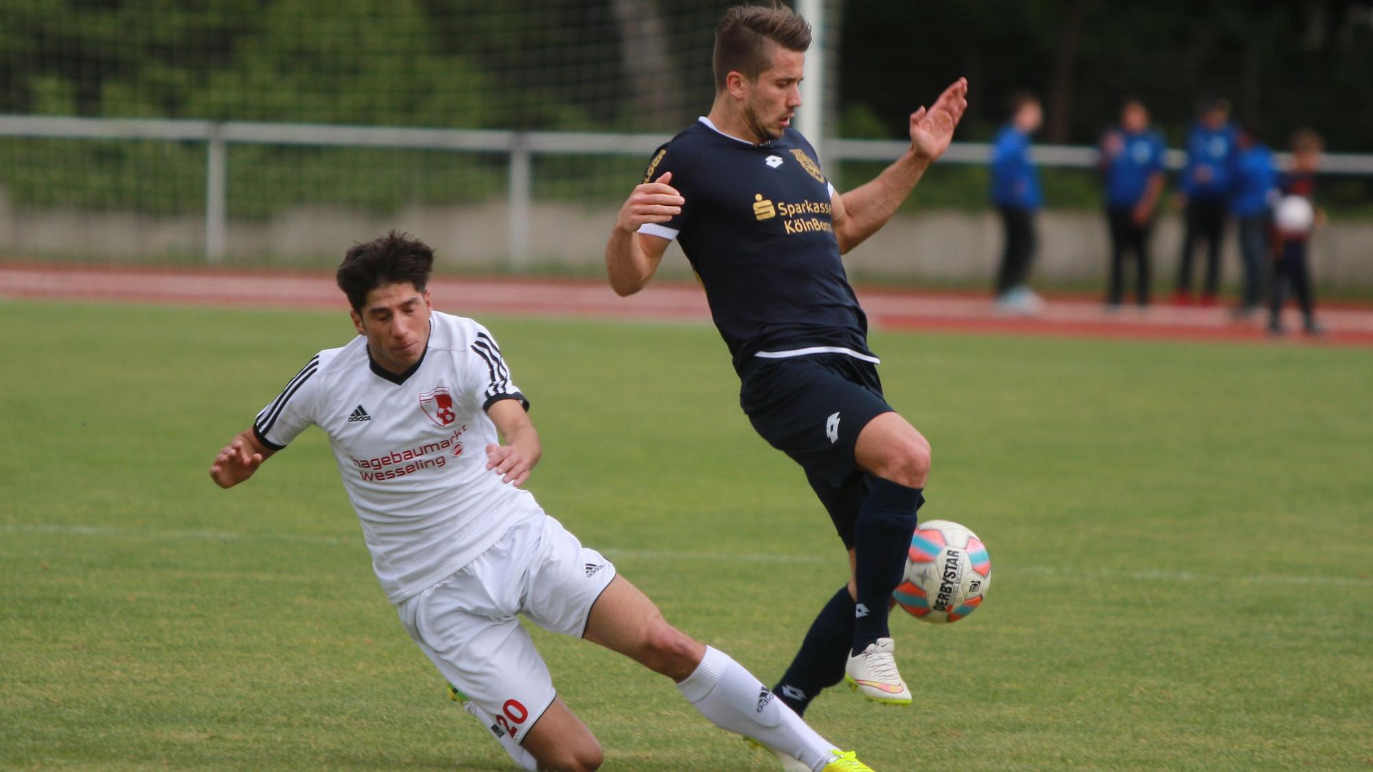 SPVG Wesseling-Urfeld vs. Bonner SC
Onur Dogan (Urfeld), Abdelkader Maouel