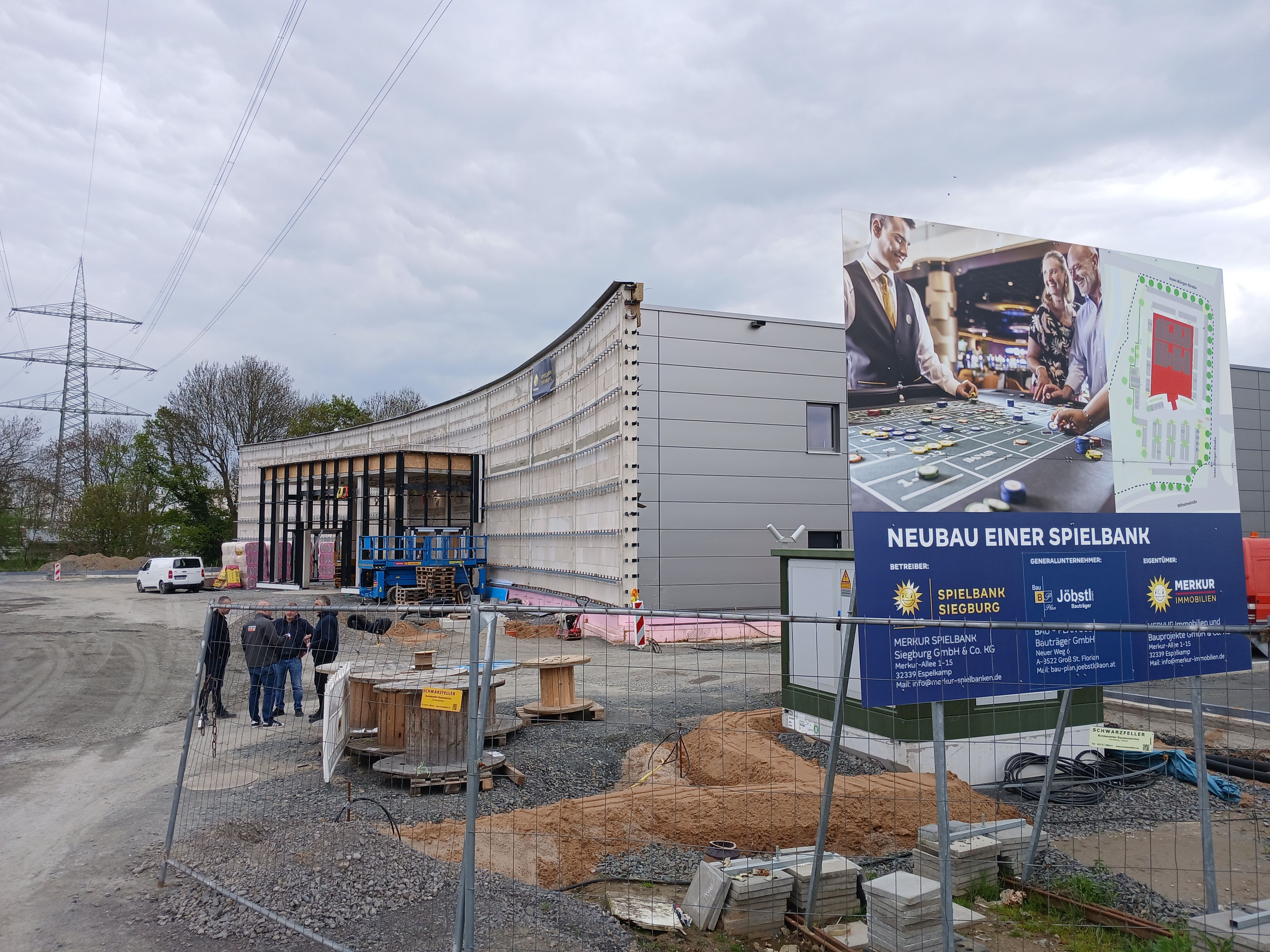 Baustelle für die neue Merkur-Spielbank in Siegburg Zange