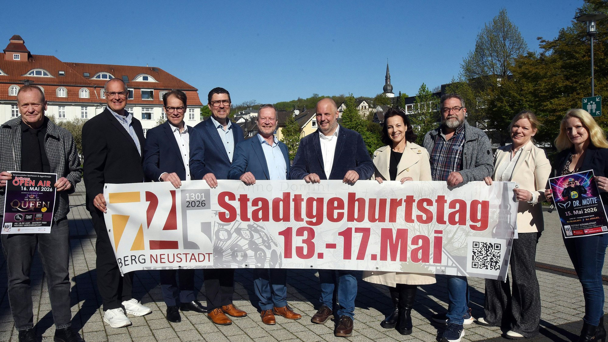 Präsentation und Pressekonferenz mit den Vertretern der Stadt und den Sponsoren.