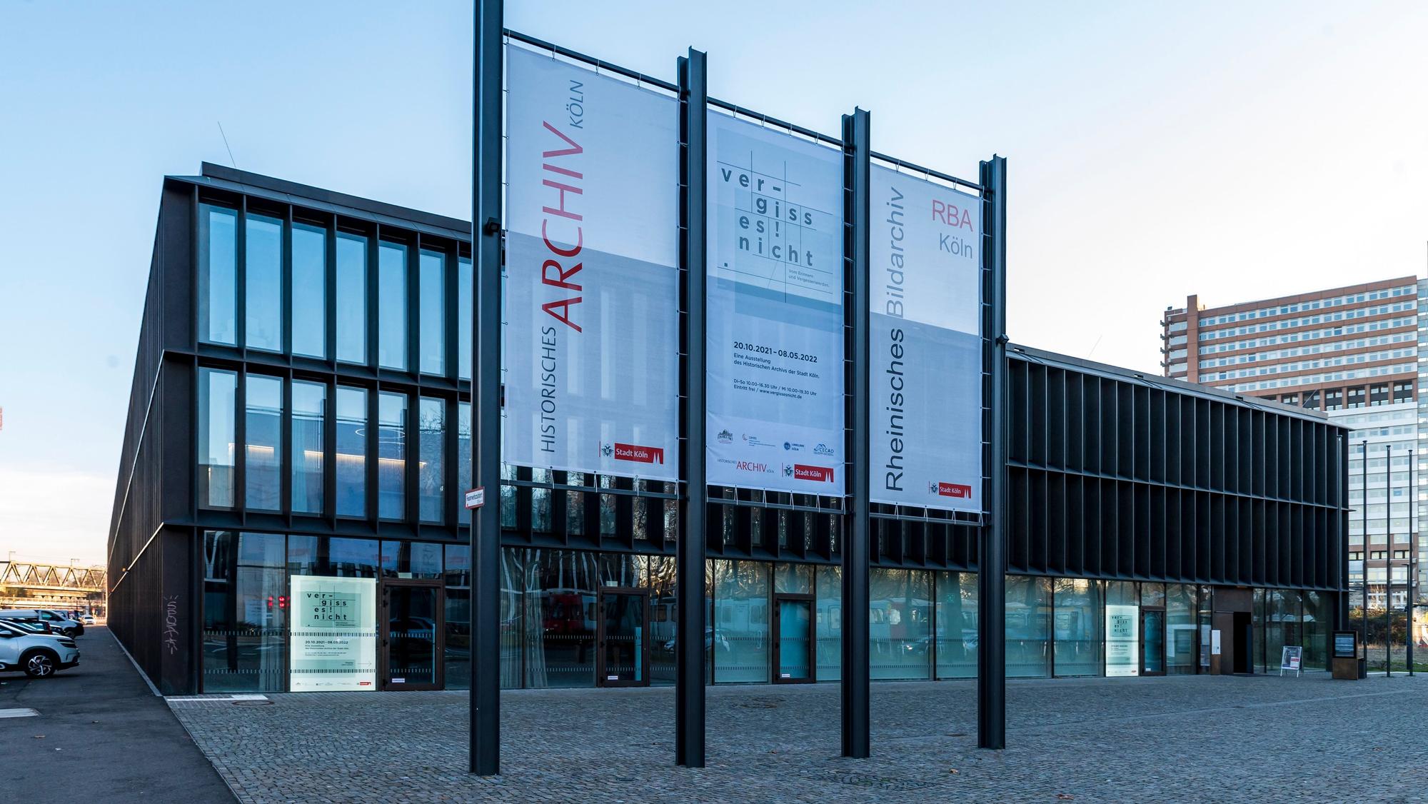 13.01.2022, Köln:
Rundgang und Reportage durch das neu gebaute Historische Archiv und Rheinische Bildarchiv der Stadt Köln, welches sich auf dem Eifelwall im Kölner Stadtteil Lindenthal befindet.
Donnerstag 13. Januar 2022
Aufgenommen am: 13.01.2022
Foto: Alexander Roll (Staff)