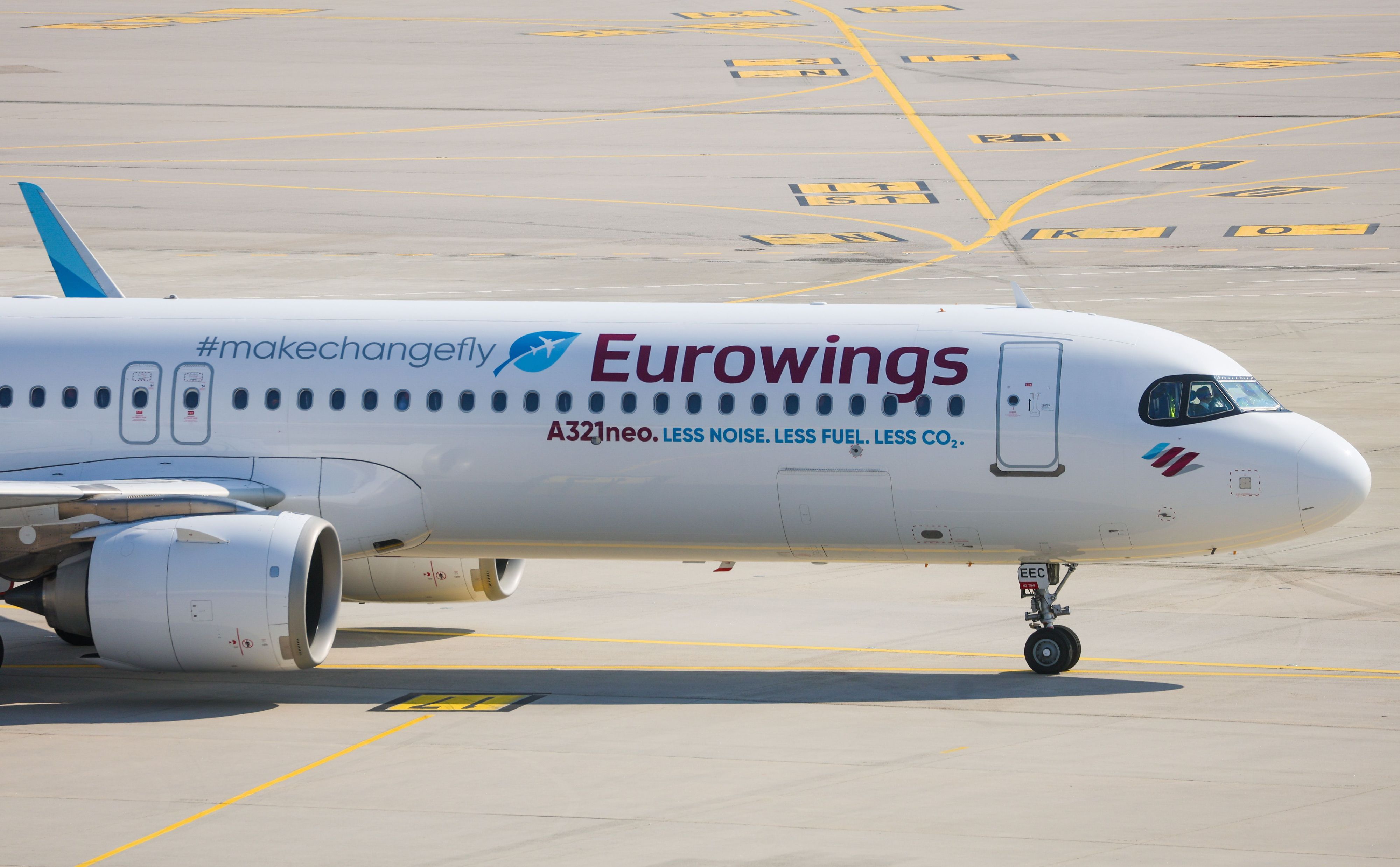 Ein Airbus A321 NEO der Fluggesellschaft Eurowings. (Archivbild)