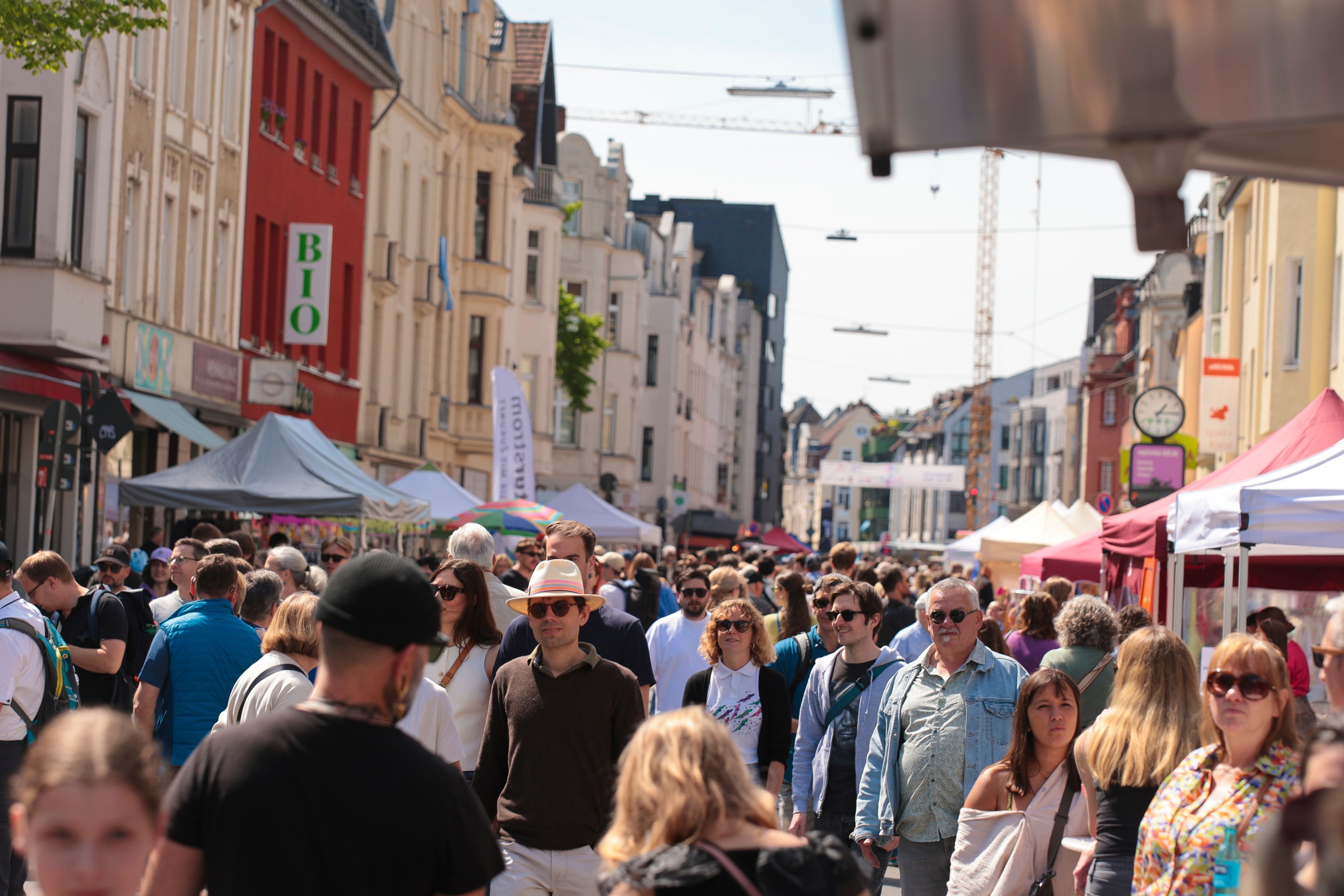 Straßenfest auf der Berrenrather Straße in Sülz