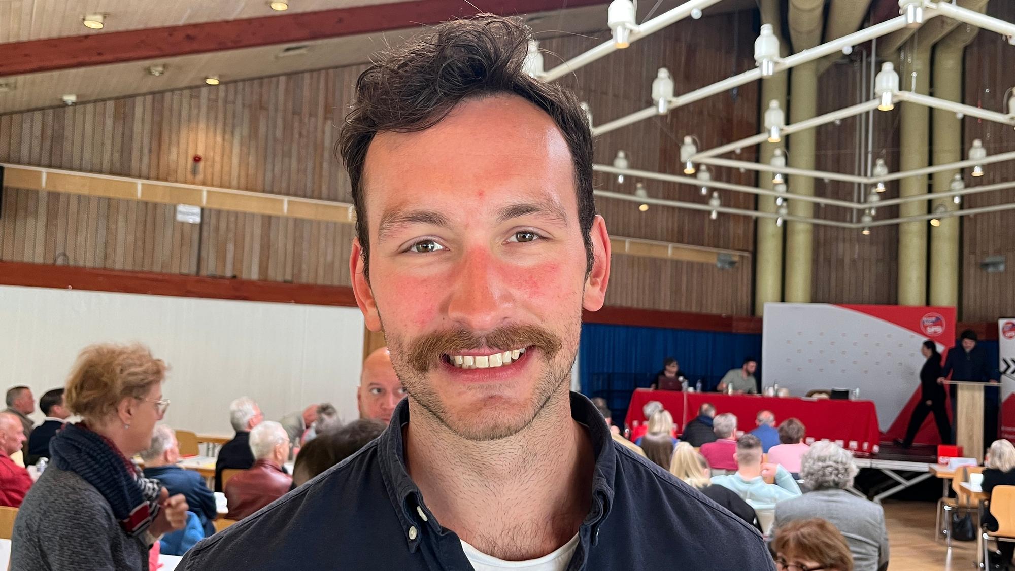 Simon Skibitzki kandidiert in Siegburg, Lohmar und Sankt Augustin.