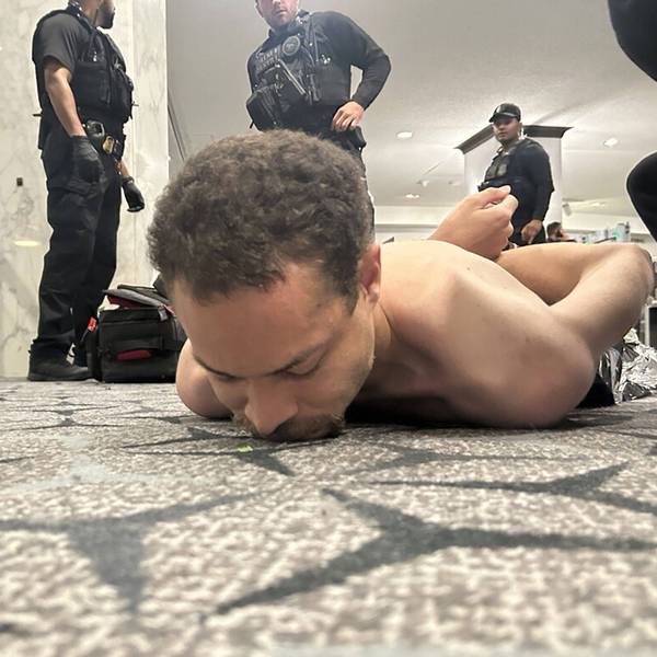 Cole Tomas Allen nach seiner Verhaftung im Washingtoner HIlton Hotel.