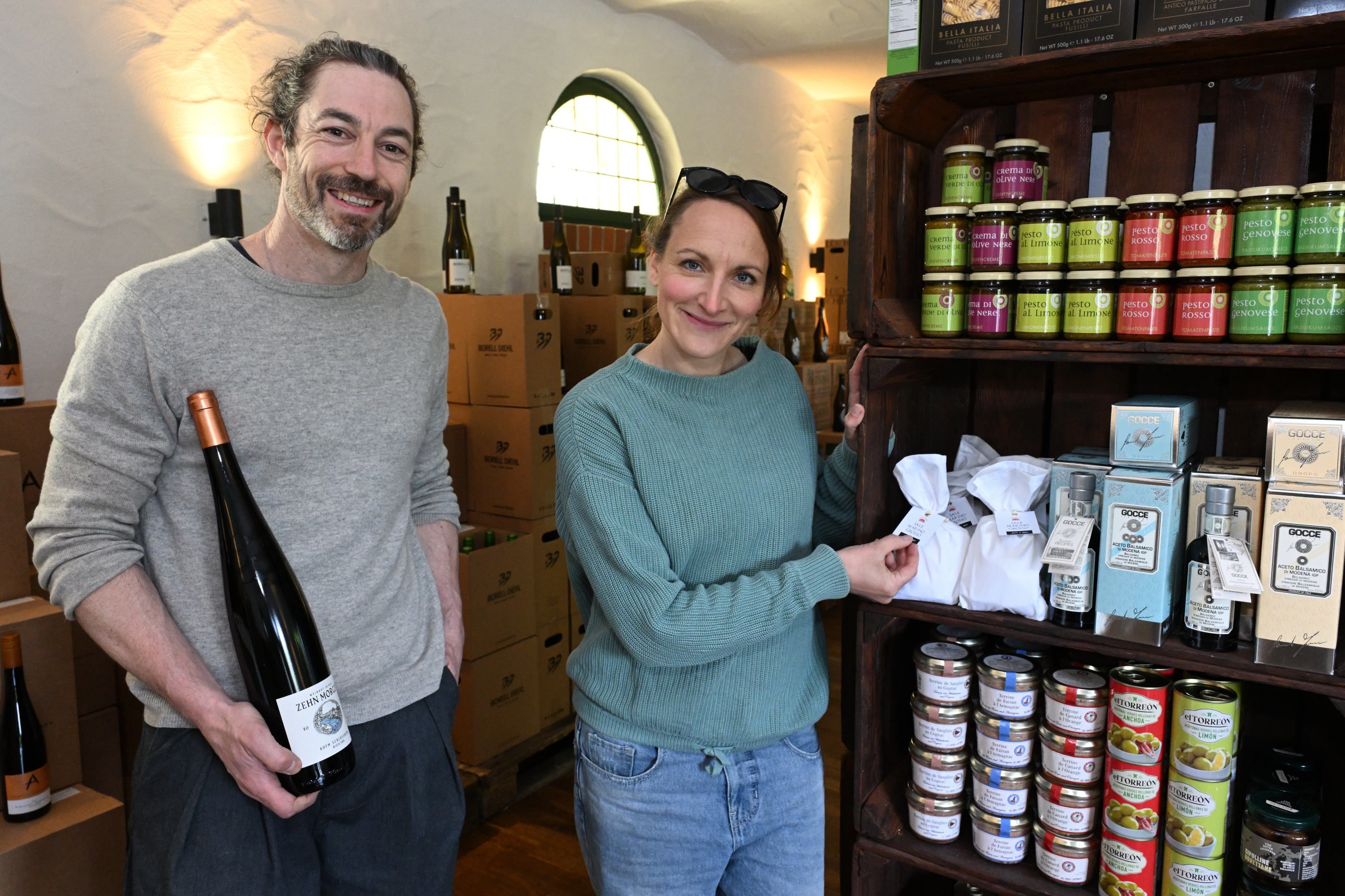 Das Foto zeigt Leonie Culmann und Joscha Strasser