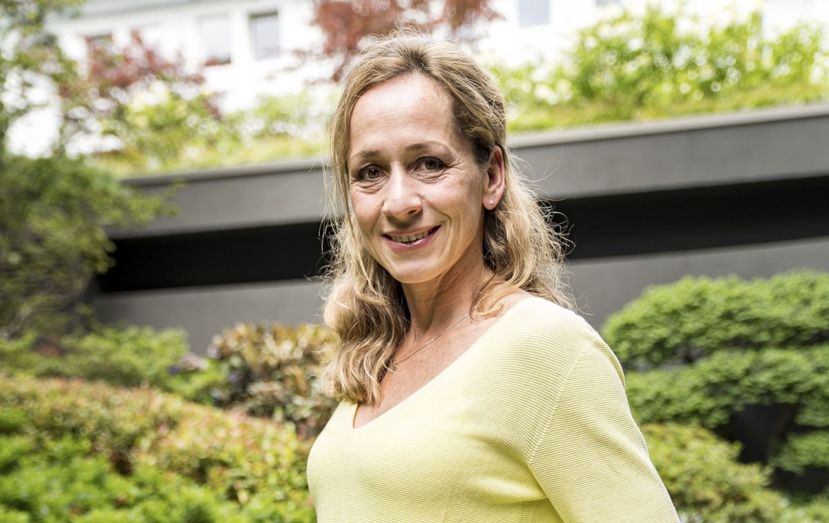 WDR-Show „2 für 300“ kehrt zurück: Tamina Kallert und Uwe Irnsinger drehen in Amsterdam — image 2