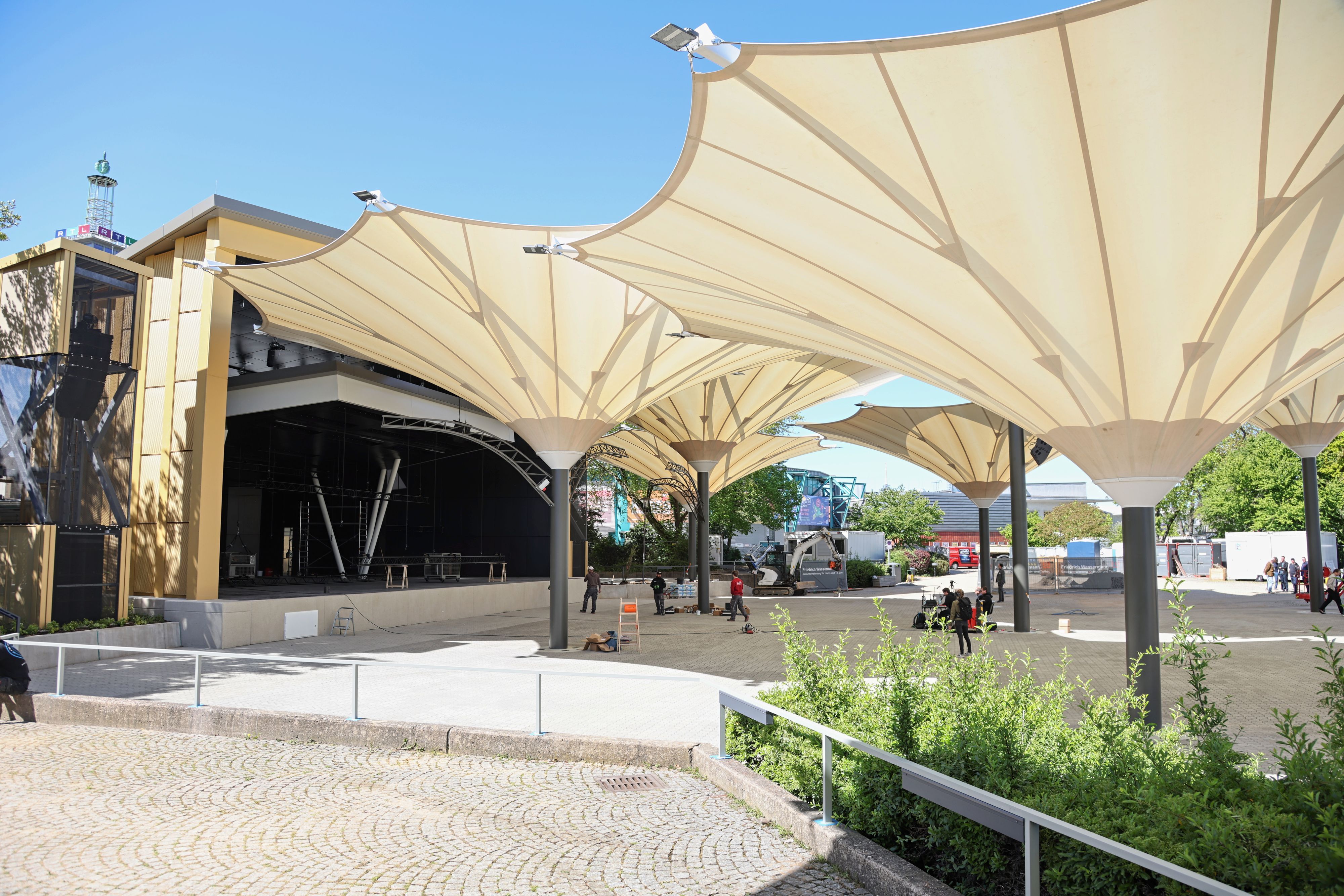 Blick auf die Bühne im Kölner Tanzbrunnen.
