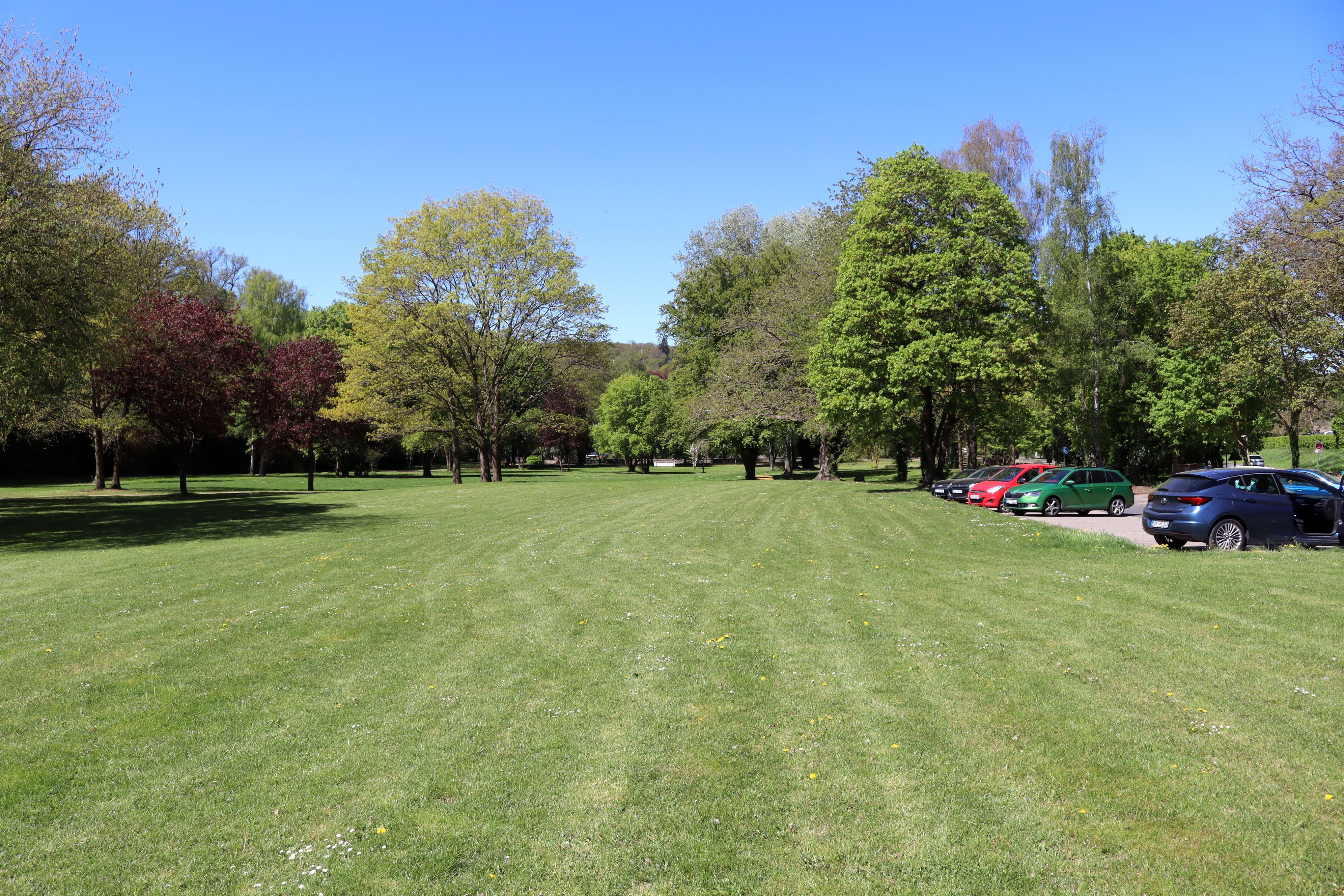 Das Bild zeigt den Schleidpark in Bad Münstereifel an der Stelle, an der früher das Parkhotel stand.