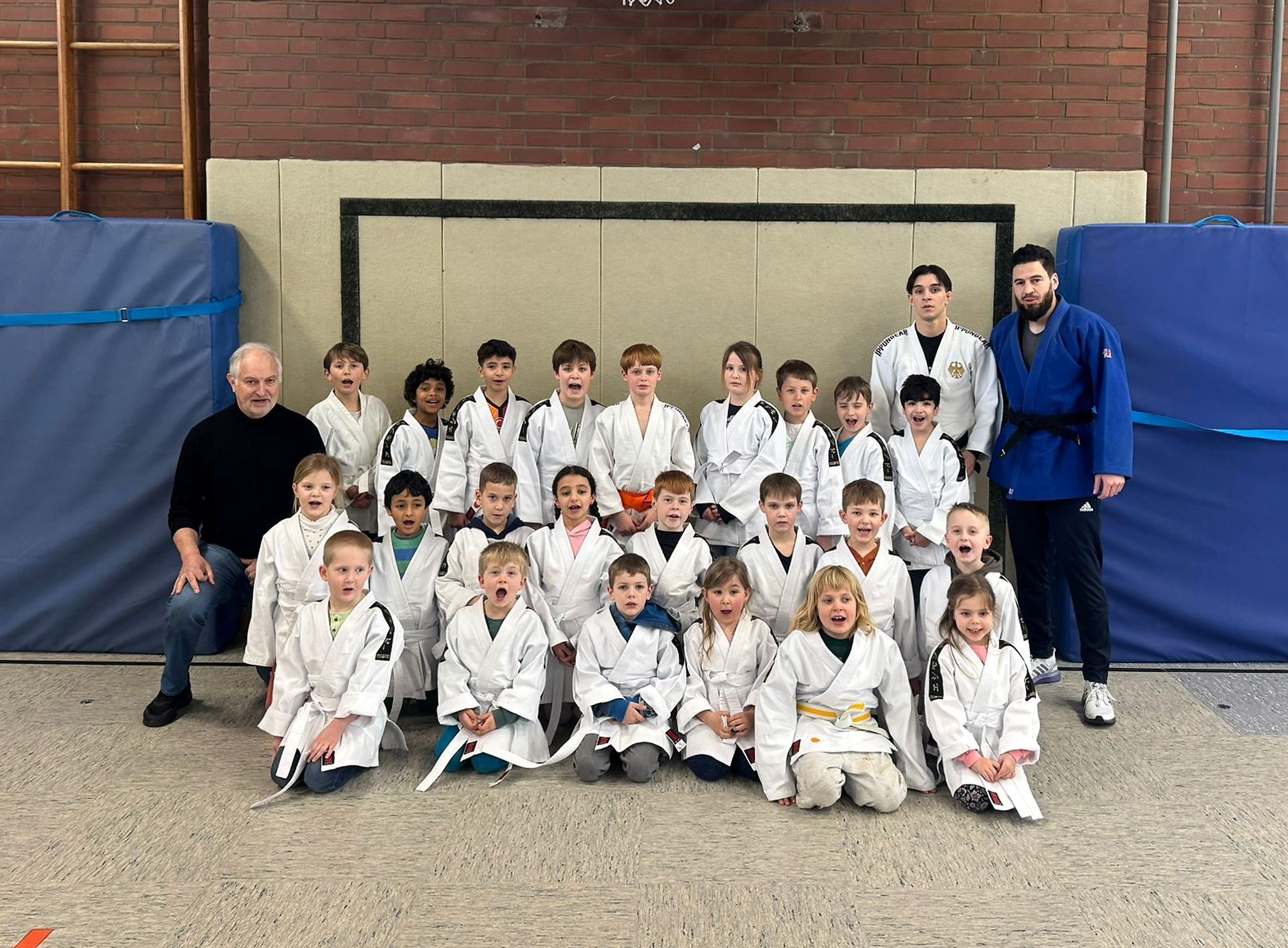 Projekt „Starthilfe für Sportangebote im Ganztag“, Judo in Mondorf