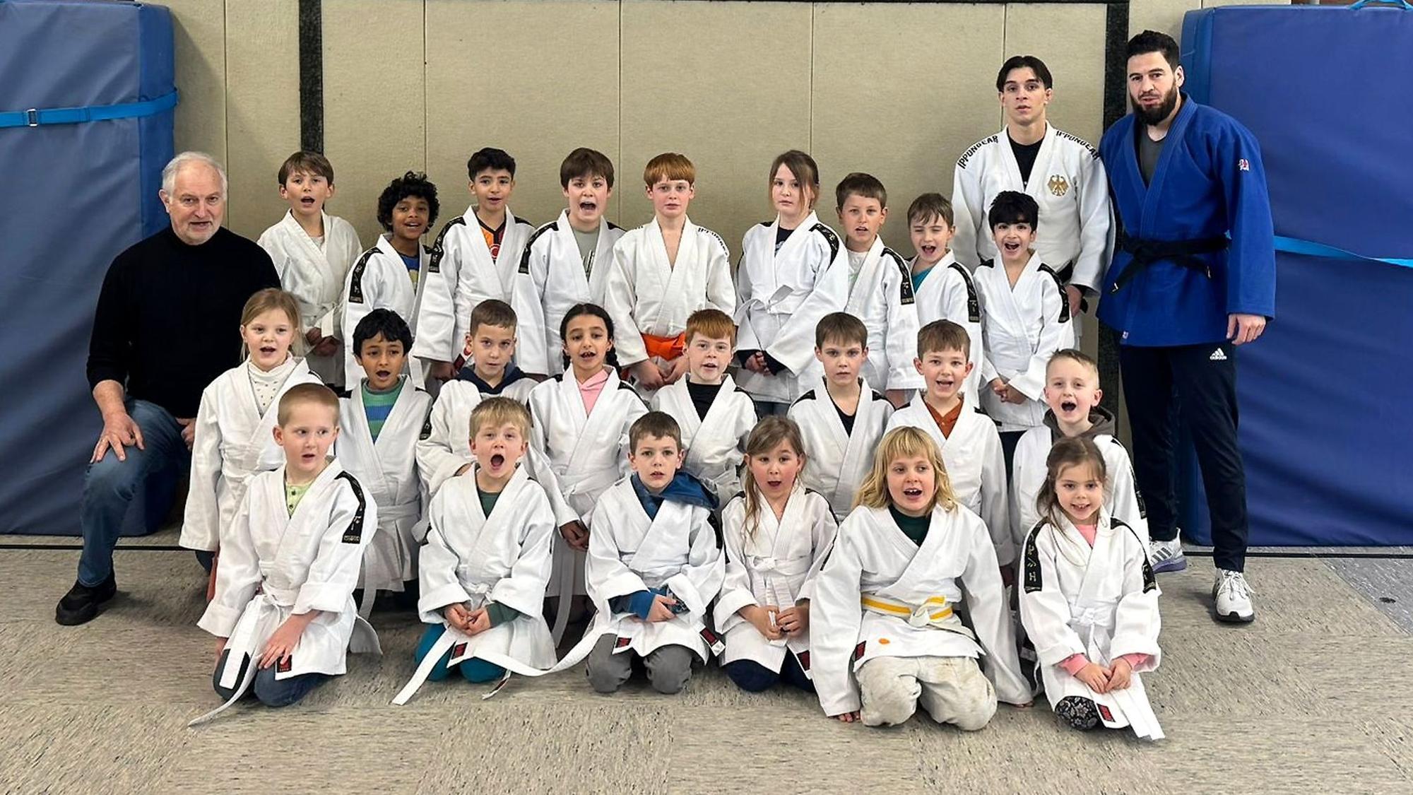 Projekt „Starthilfe für Sportangebote im Ganztag“, Judo in Mondorf