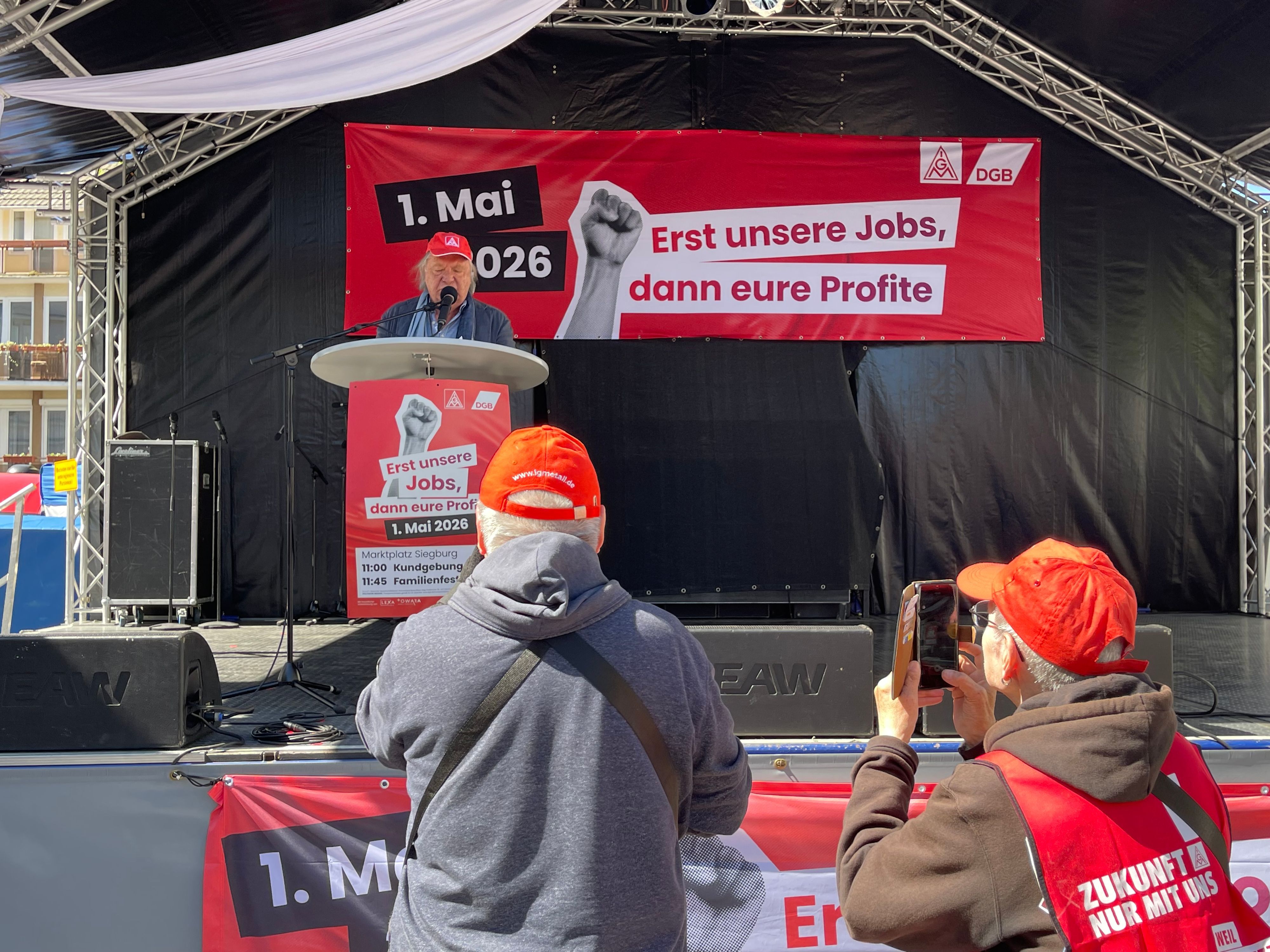 Kundgebung zum 1. Mai in Siegburg: Wilfried Schmickler war erneut Gastredner.