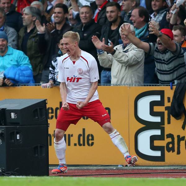 Thomas KRAUS (FK) bejubelt sein Tor zum 1:0 Fussball Regionalliga Relegation, Hinspiel, Fortuna Koeln - FC Bayern Muenchen II 1:0, am 28.05.2014 in Koeln/Deutschland.
Thomas Kraus FK cheered be goal to 1 0 Football third division Relegation Leg Fortuna Cologne FC Bavaria Munich II 1 0 at 28 05 2014 in Cologne Germany
