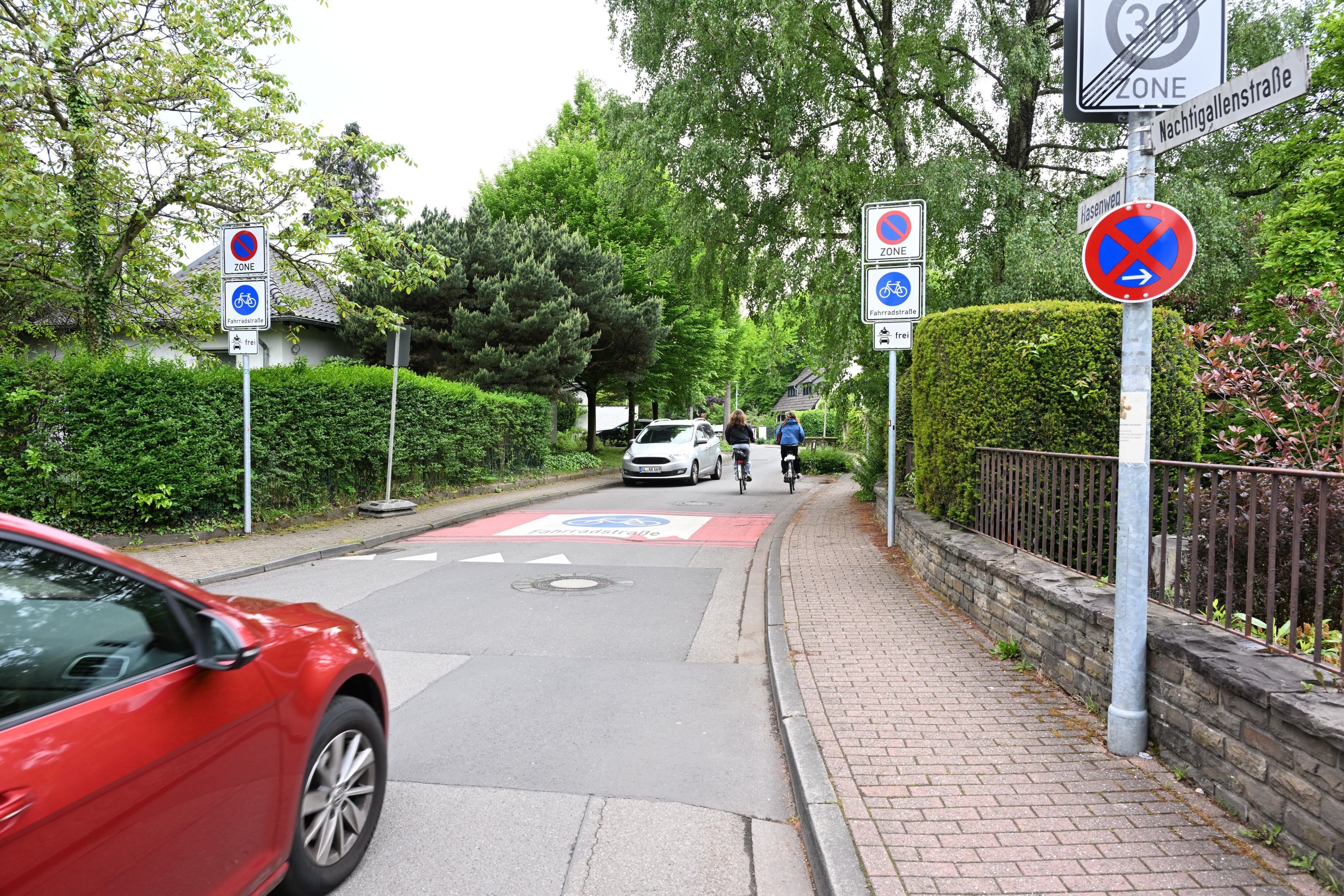 Das Foto zeigt den Hasenweg in Bergisch Gladbach