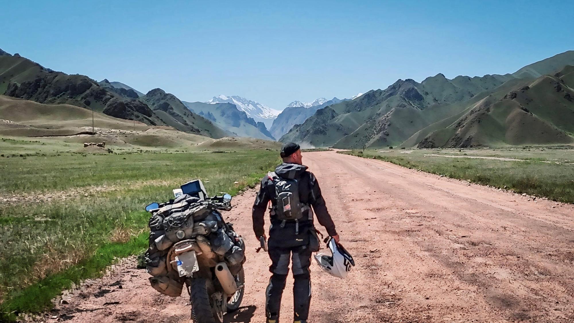 Motorradtour von Cornelius Köster nach Tibet, Pause in Kirgistan