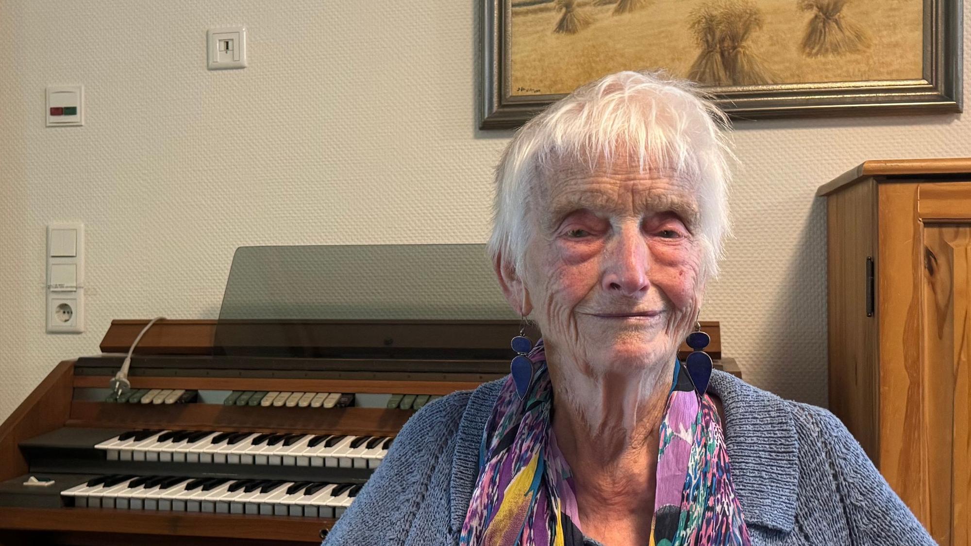 Dr. Elisabeth Stiefel