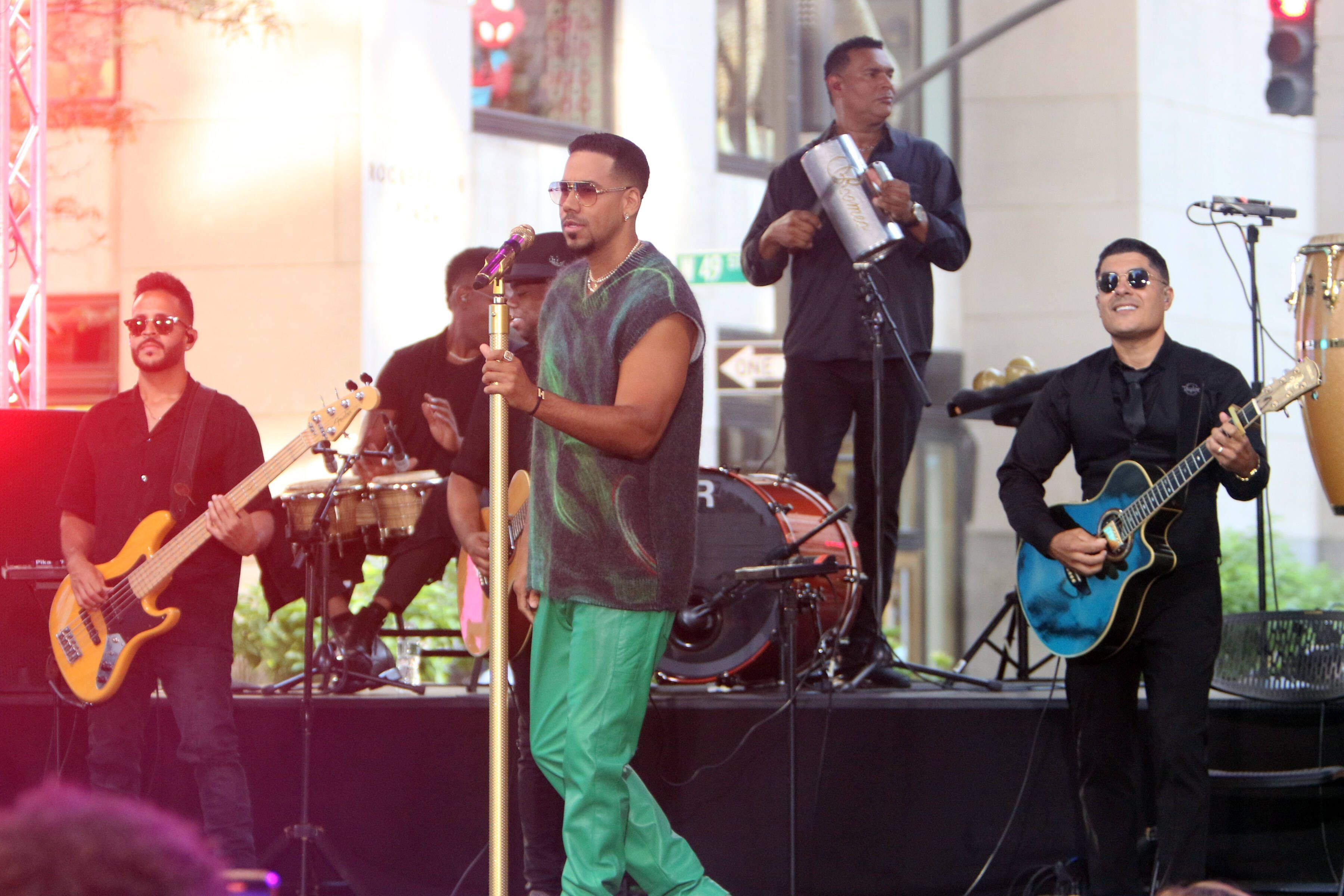 Der Latin-Pop-Sänger Romeo Santos tritt auch in Köln auf.