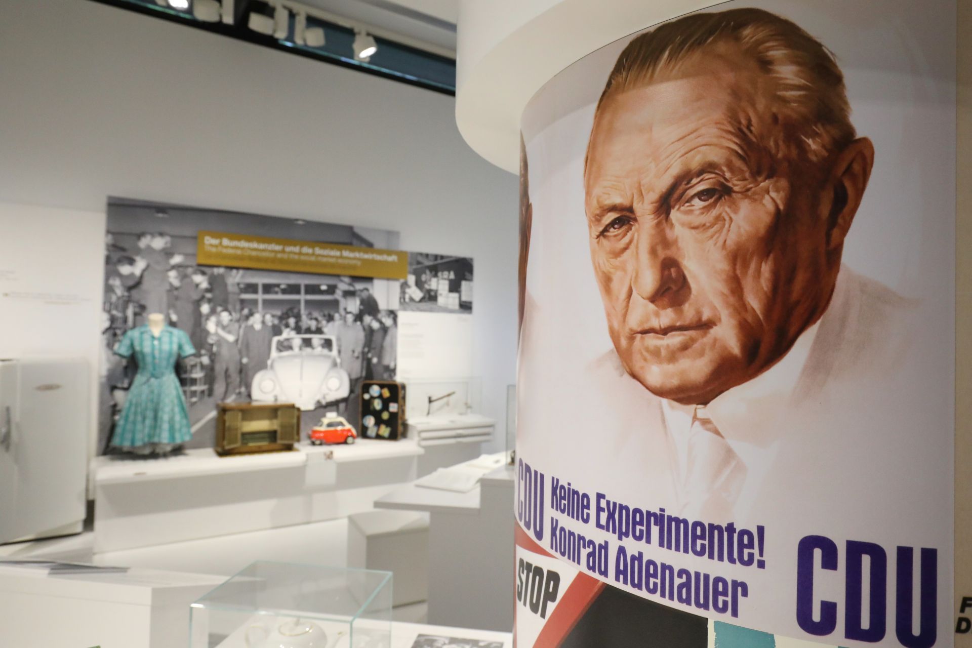 Dauerausstellung Stiftung Bundeskanzler-Adenauer-Haus