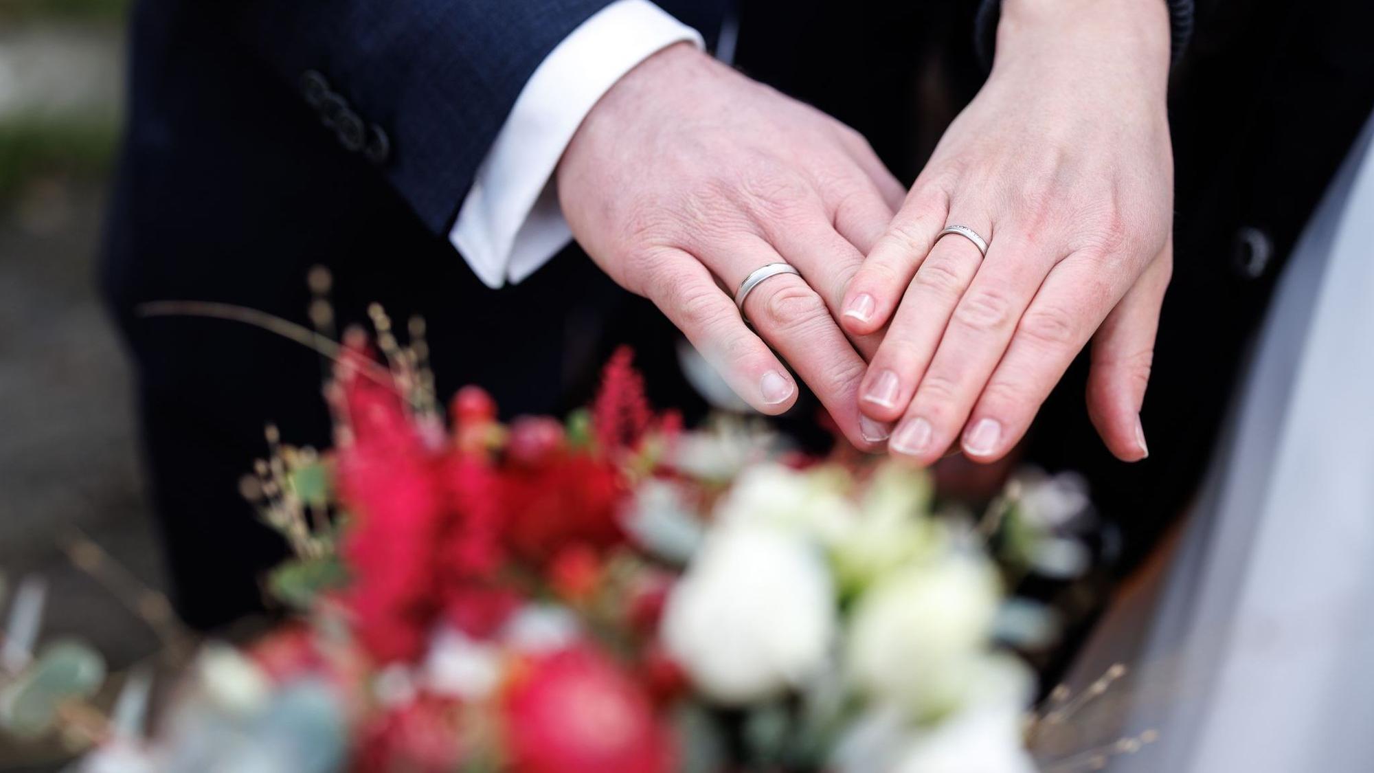 Brautpaar nach der Eheschließung