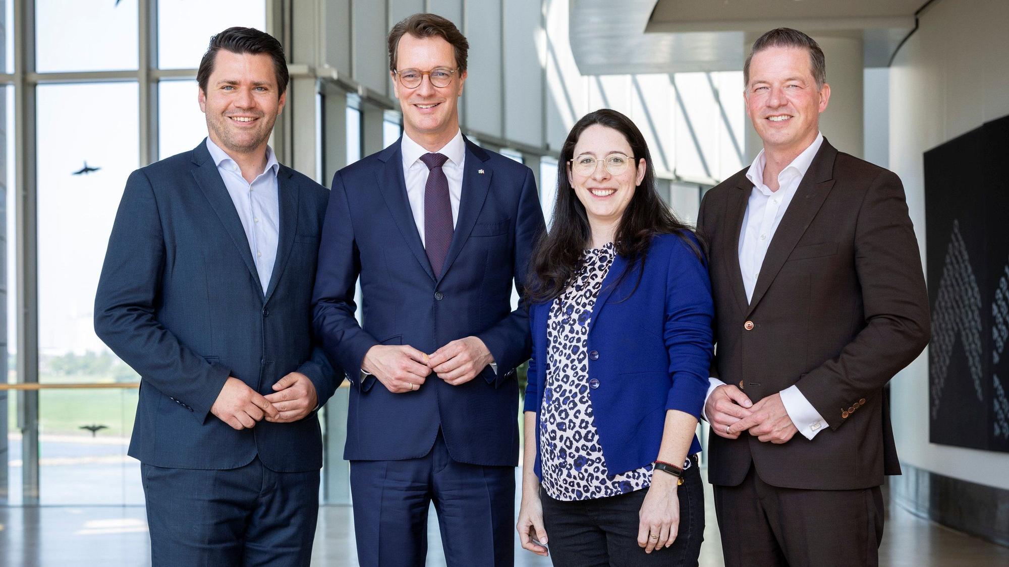 Thomas Okos, Romina Plonsker und Gregor Golland möchten auch nach der Landtagswahl 2027 Seite an Seite mit Hendrik Wüst Politik machen.