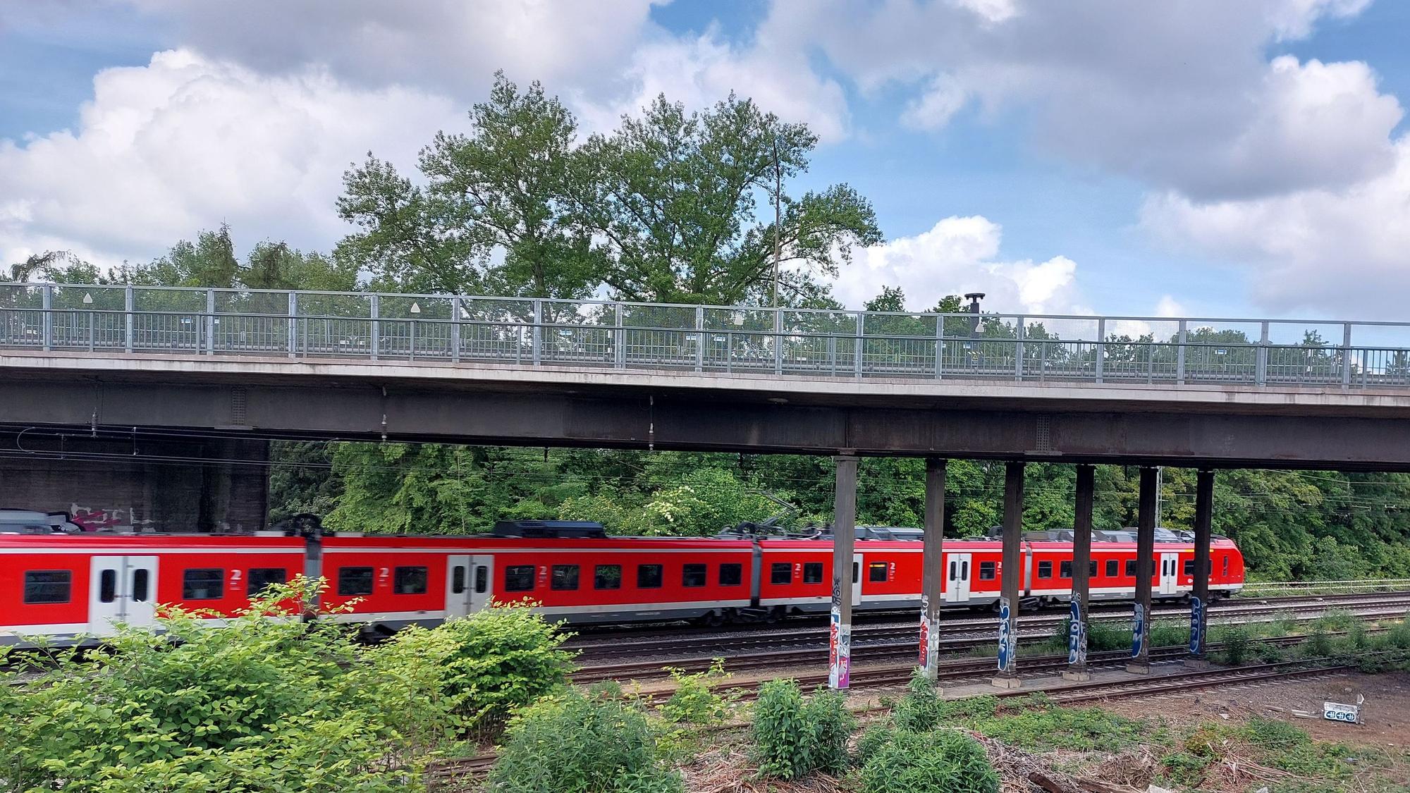 Ersatzneubau für die Brücke L193 über die Bahn in Königswinter, Oliver Krischer, Sondervermögen des Bundes, Nordrhein-Westfalen-Plan für gute Infrastruktur