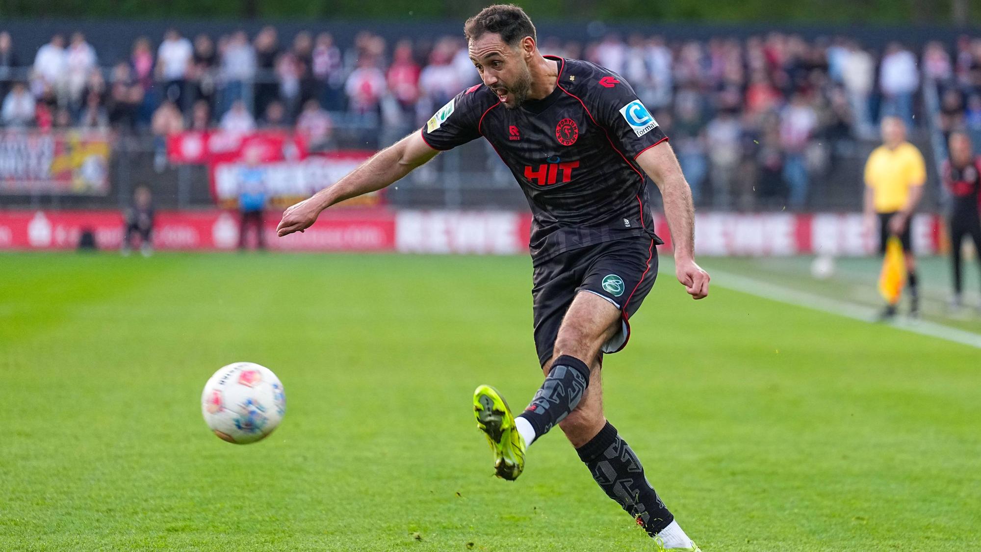 17.04.2026, xydrx, Fußball, Regionalliga West, FC Köln II - SC Fortuna Köln , Saison 2025 2026, Franz-Kremer-Stadion: Hamadi AL-Ghaddioui SC Fortuna Köln, 18 *** 17 04 2026, xydrx, Football, Regionalliga West, FC Köln II SC Fortuna Köln , Season 2025 2026, Franz Kremer Stadion Hamadi AL Ghaddioui SC Fortuna Köln, 18 Copyright: HMBxMedia/YannisxDreimann