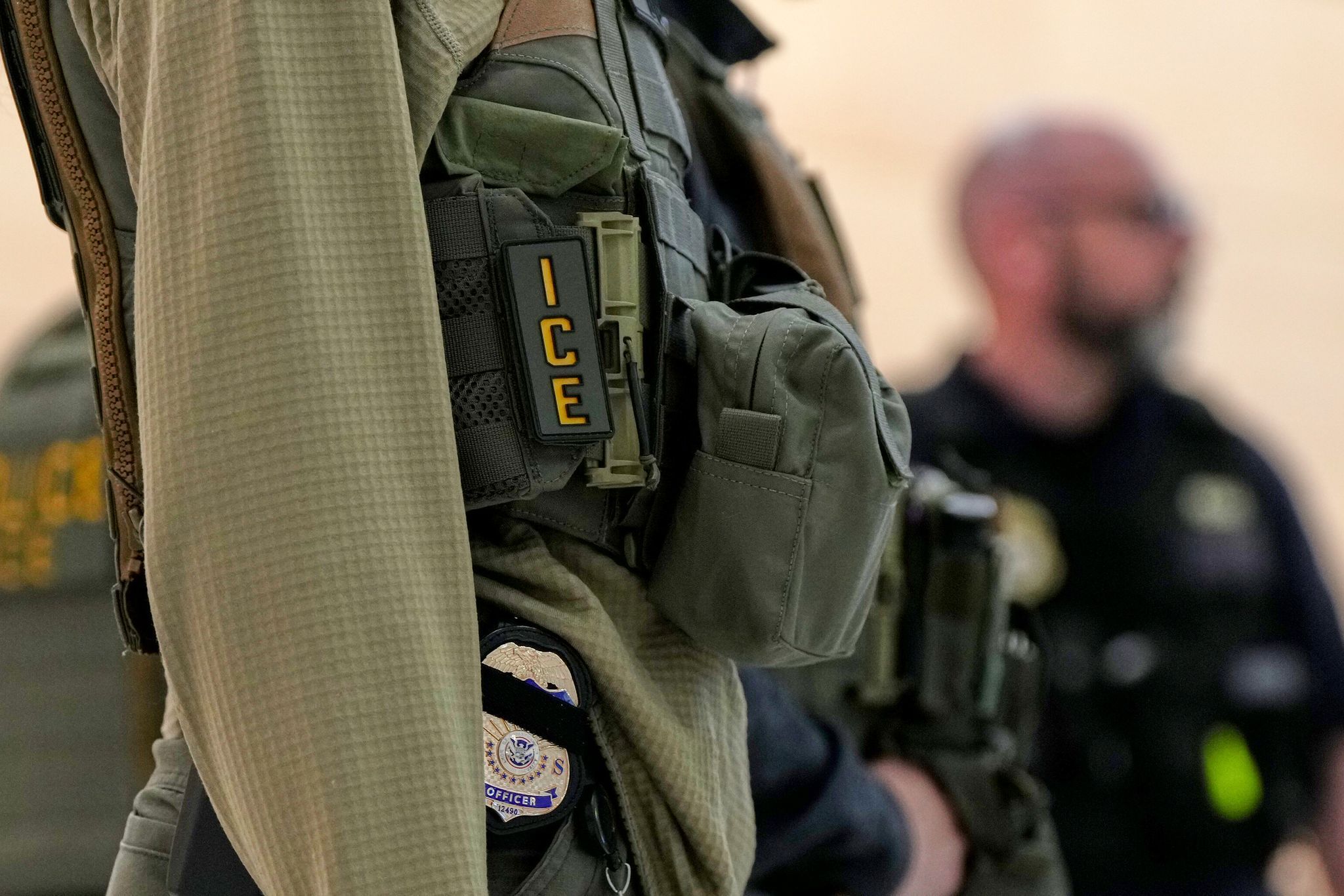 Einwanderungsbehörde ICE an US-Flughäfen