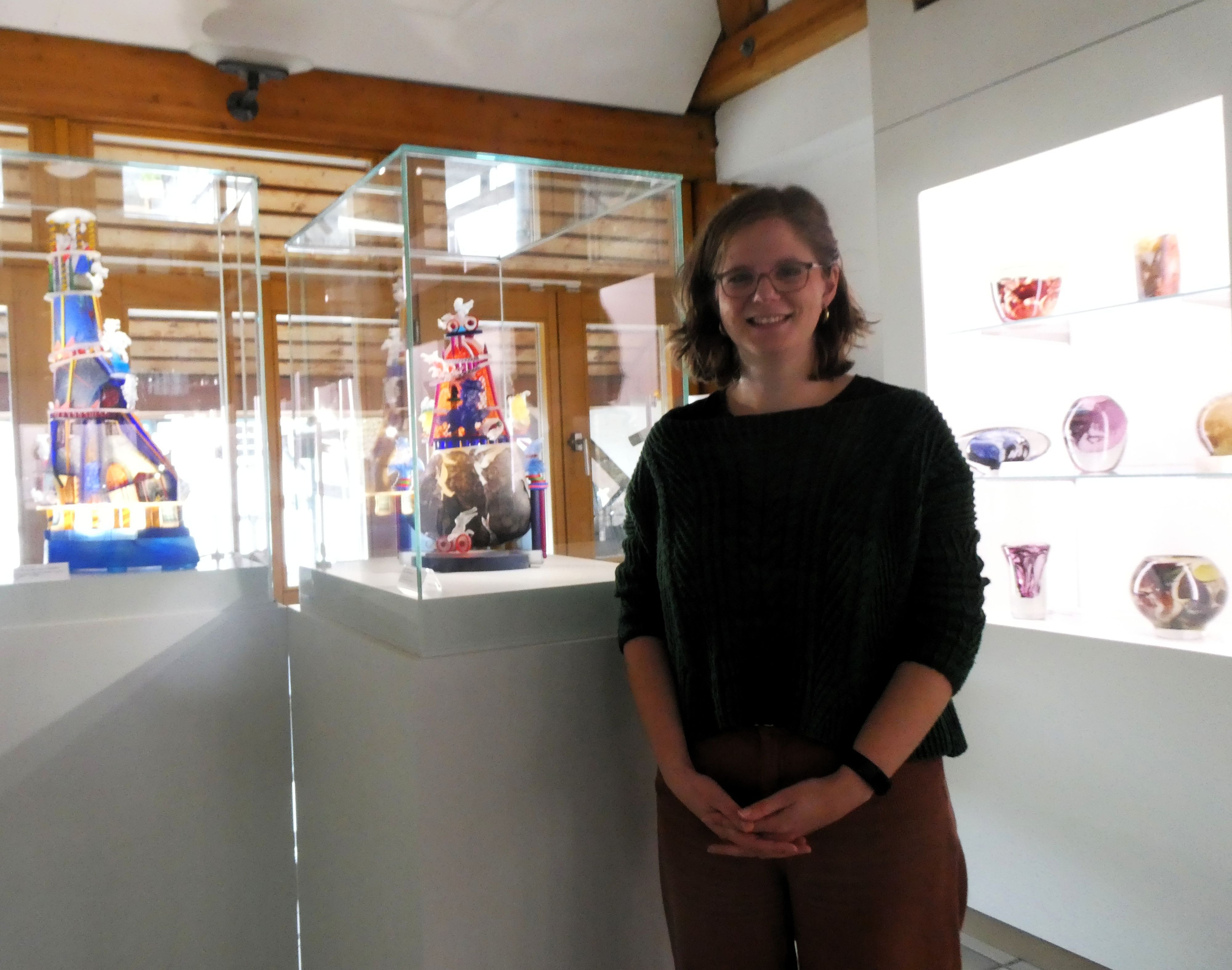 Lina Dolfen hat die Leitung des Rheinbacher Glasmuseums übernommen.