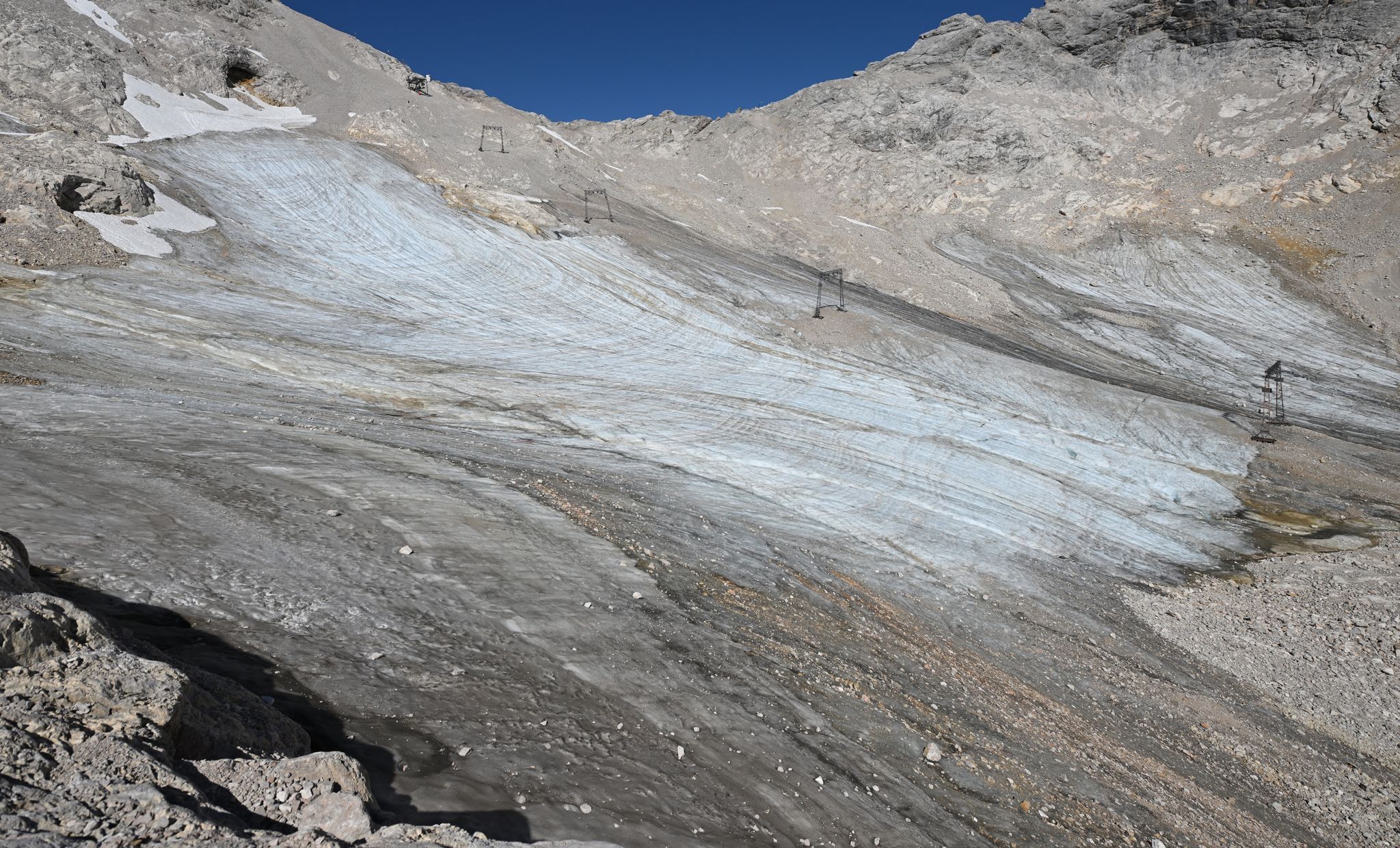 Schmelzender Gletscher auf der Zugspitze